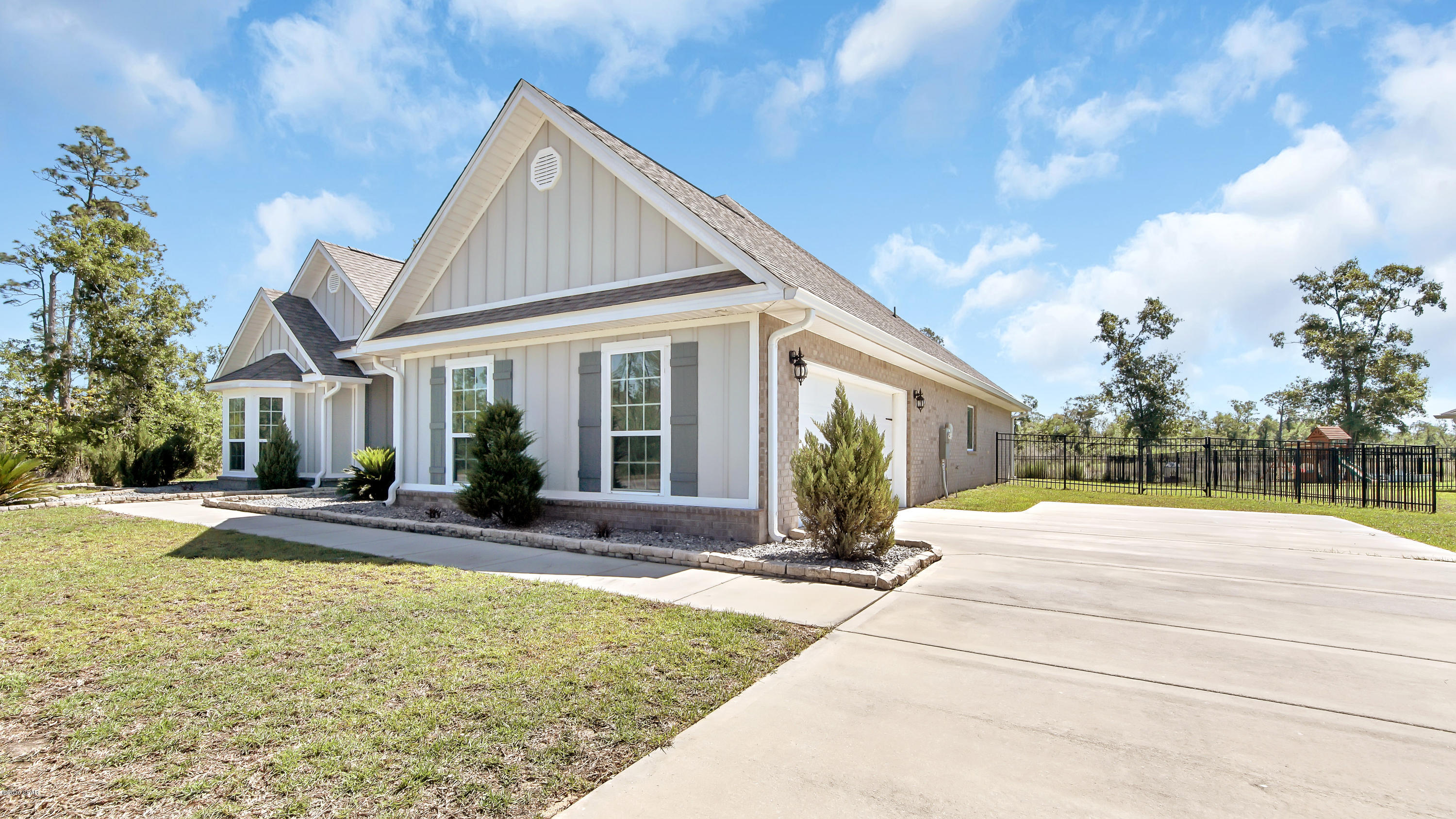 Fanning Bayou - Residential