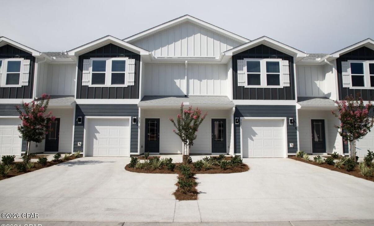 [No Recorded Subdiv] - Residential Lease