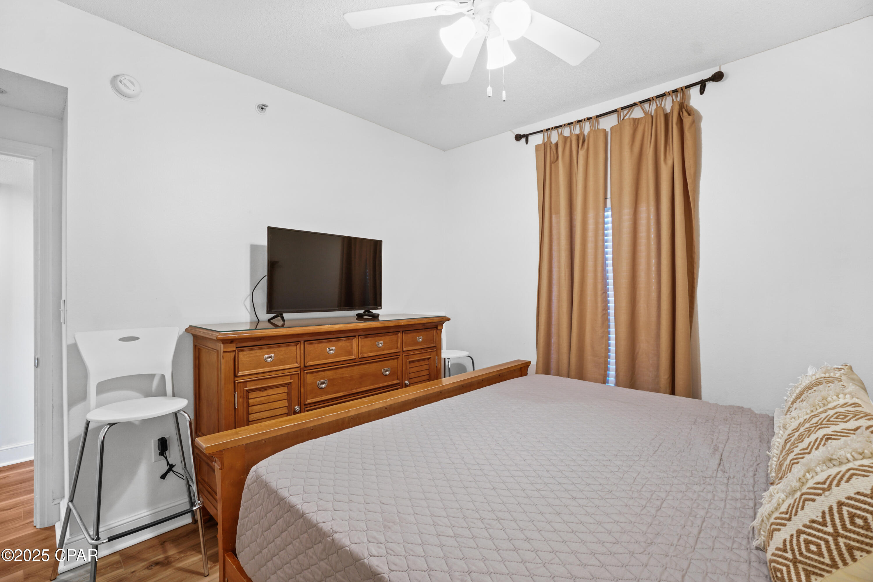 Majestic Beach Tower I - Residential