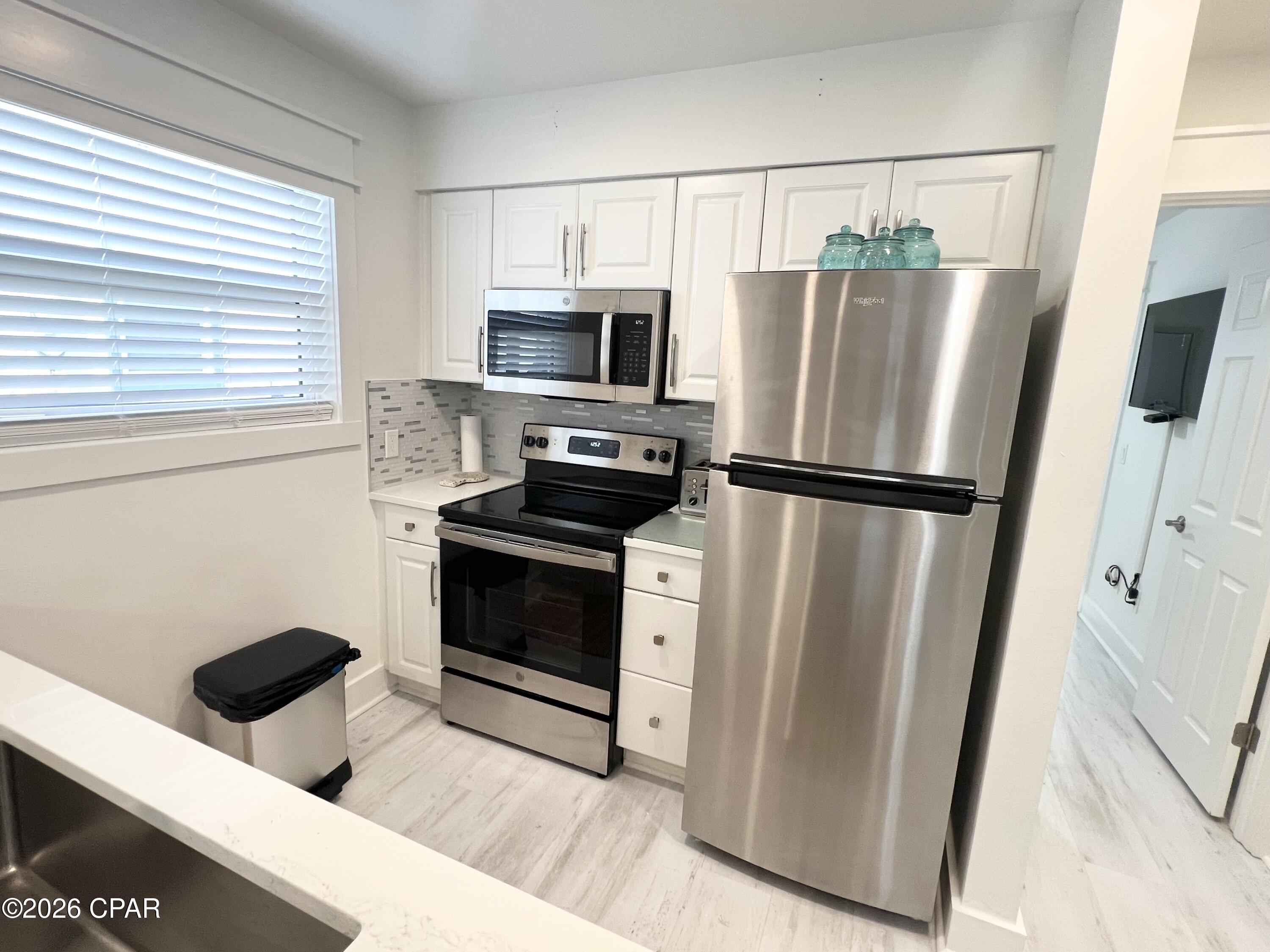 [No Recorded Subdiv] - Residential Lease