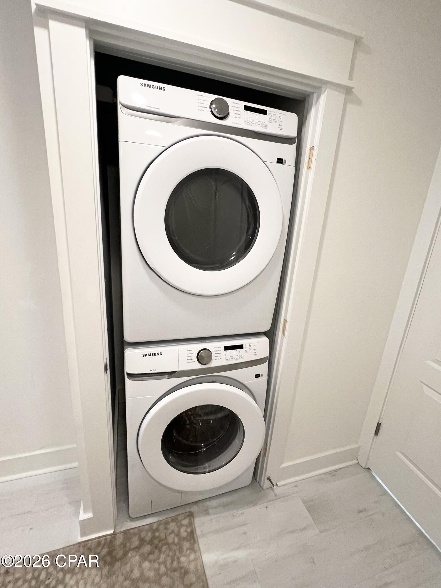 [No Recorded Subdiv] - Residential Lease