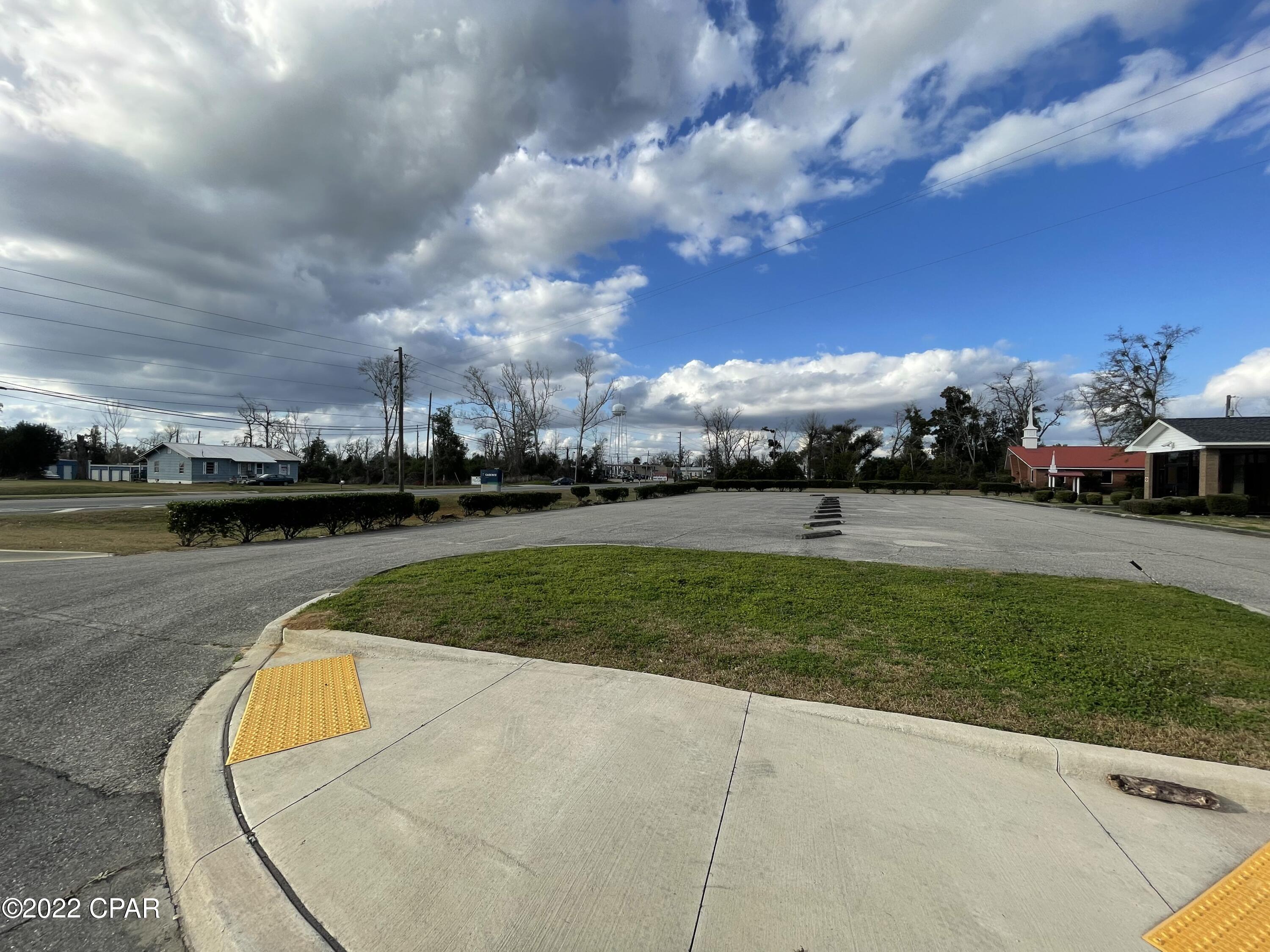 [No Recorded Subdiv] - Commercial Sale