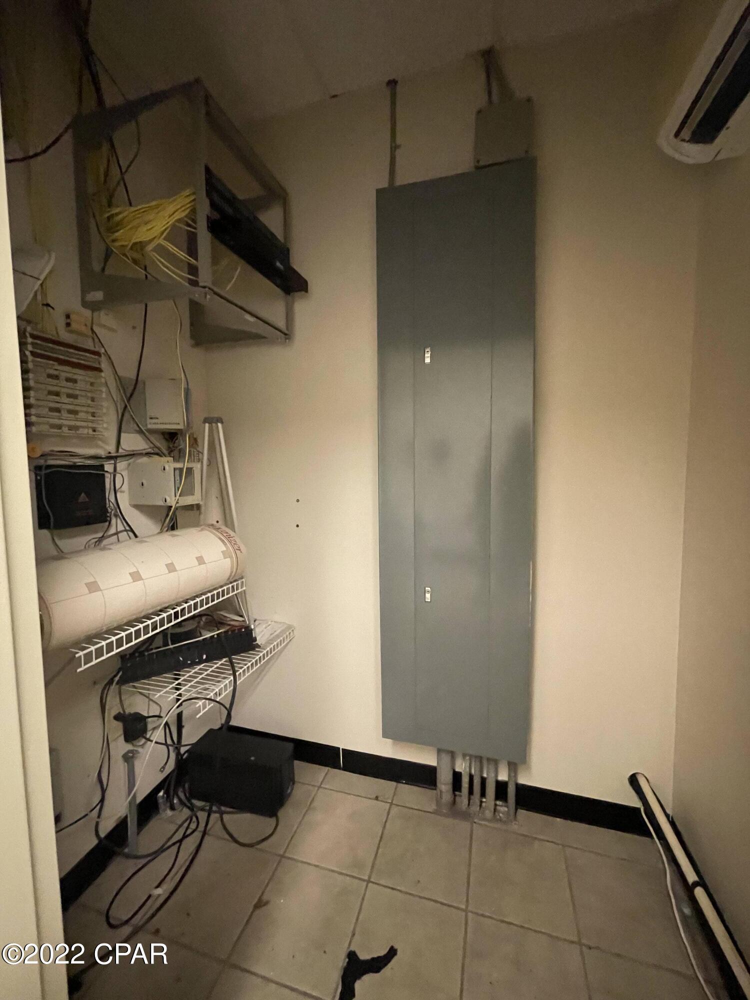 [No Recorded Subdiv] - Commercial Sale