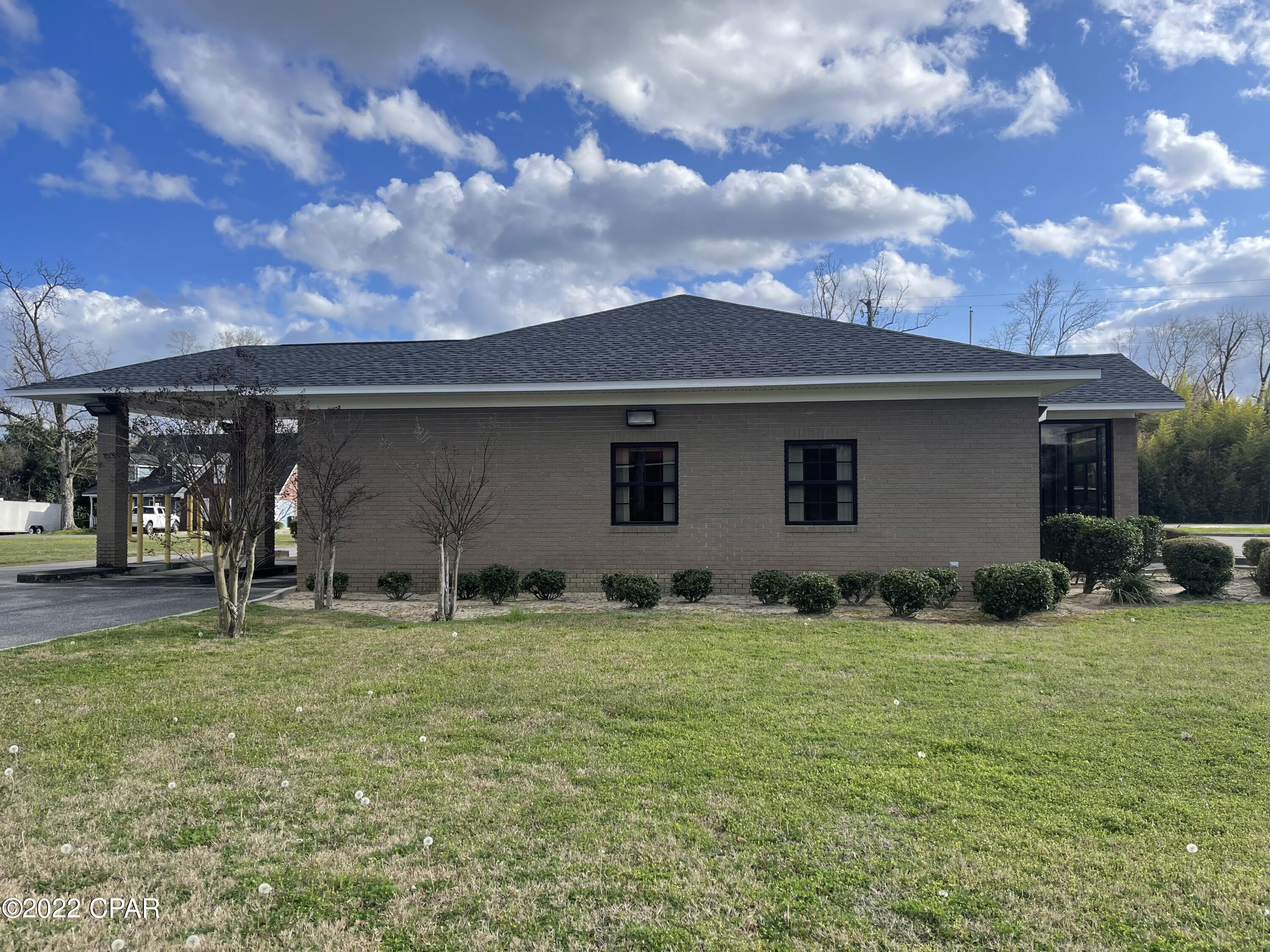 [No Recorded Subdiv] - Commercial Sale