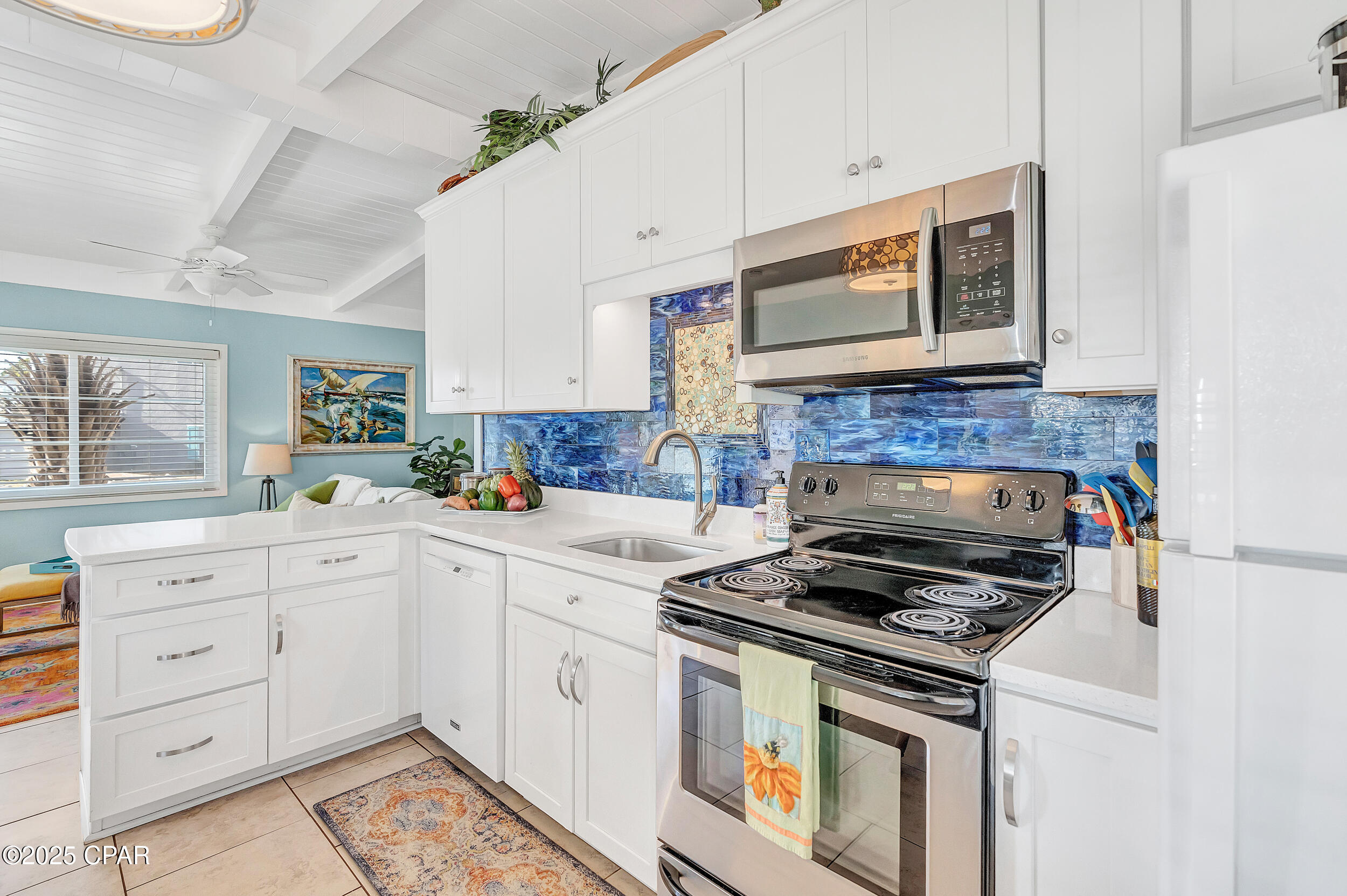 Laguna Beach 7th Add - Residential