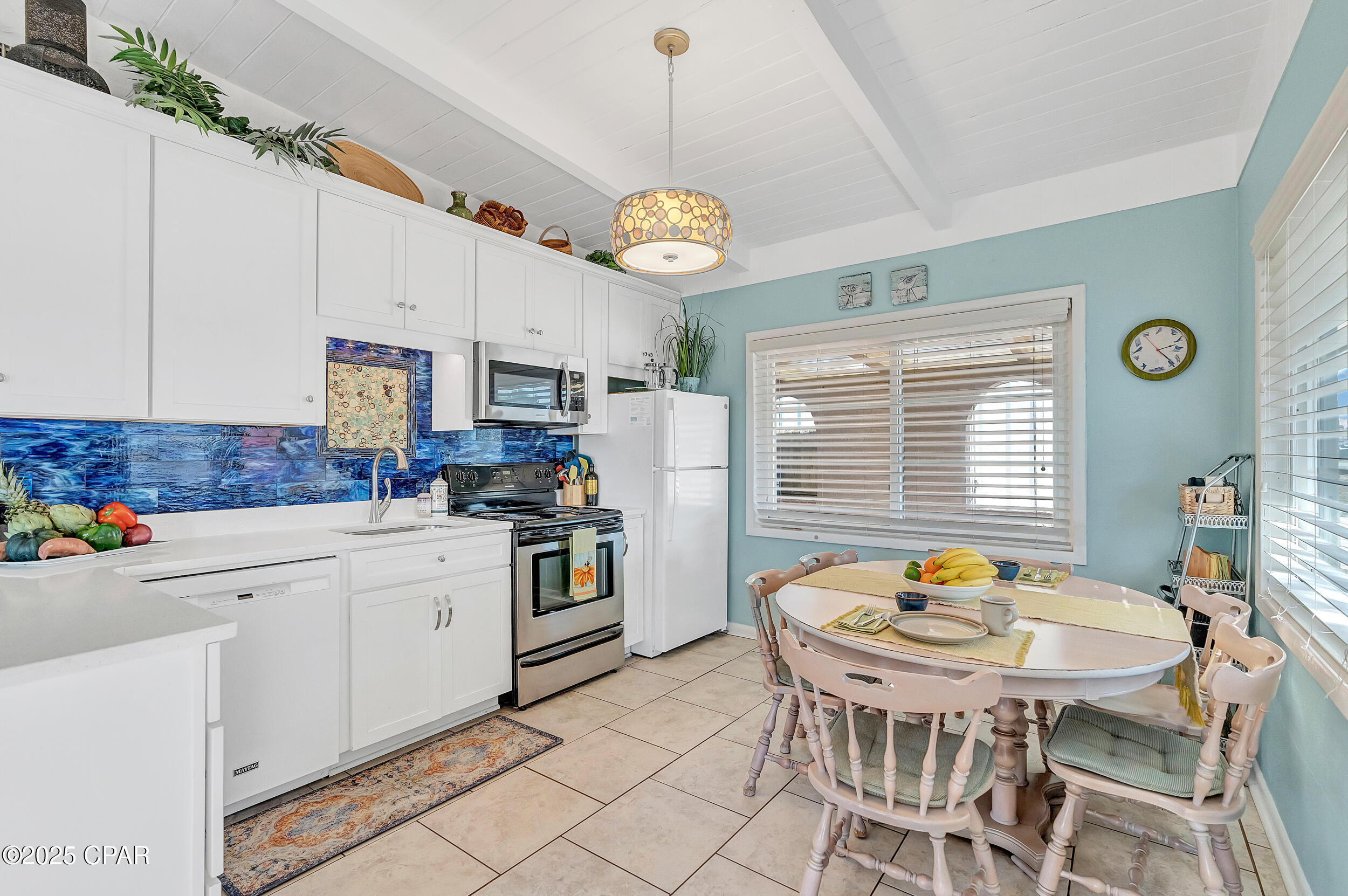 Laguna Beach 7th Add - Residential