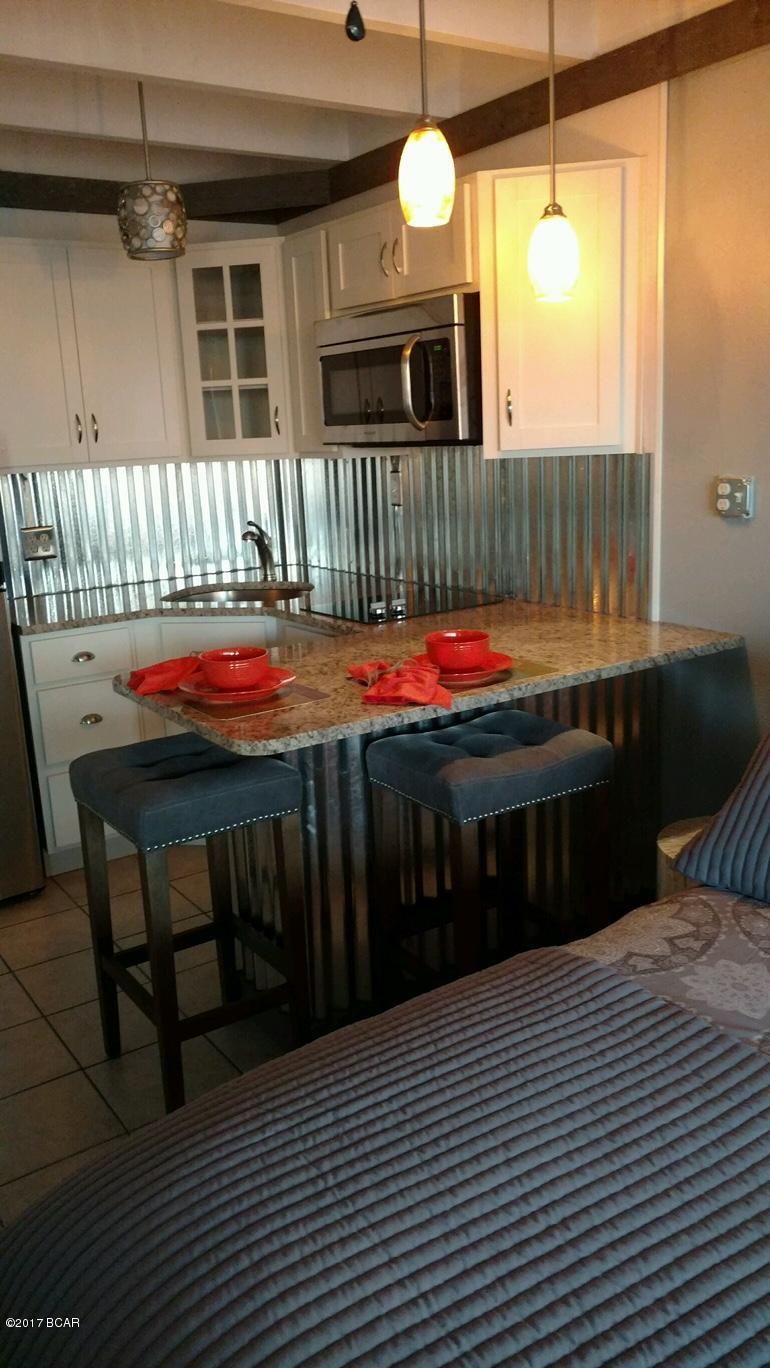 Fontainebleau Terrace - Residential