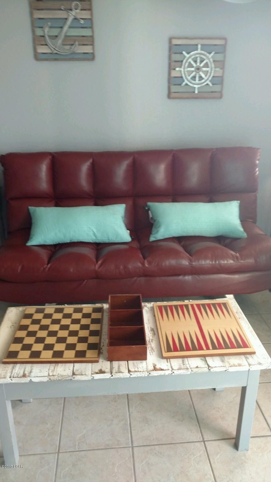 Fontainebleau Terrace - Residential