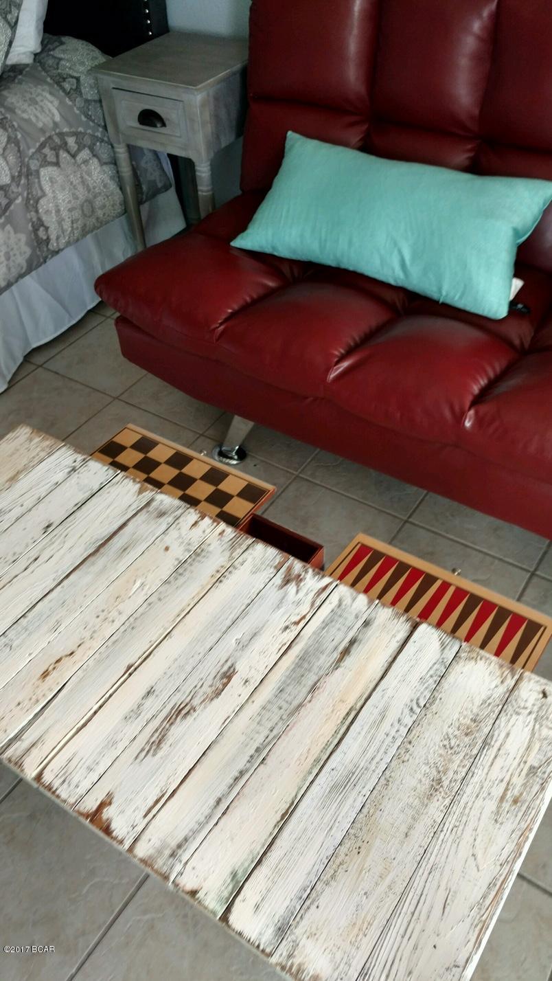 Fontainebleau Terrace - Residential