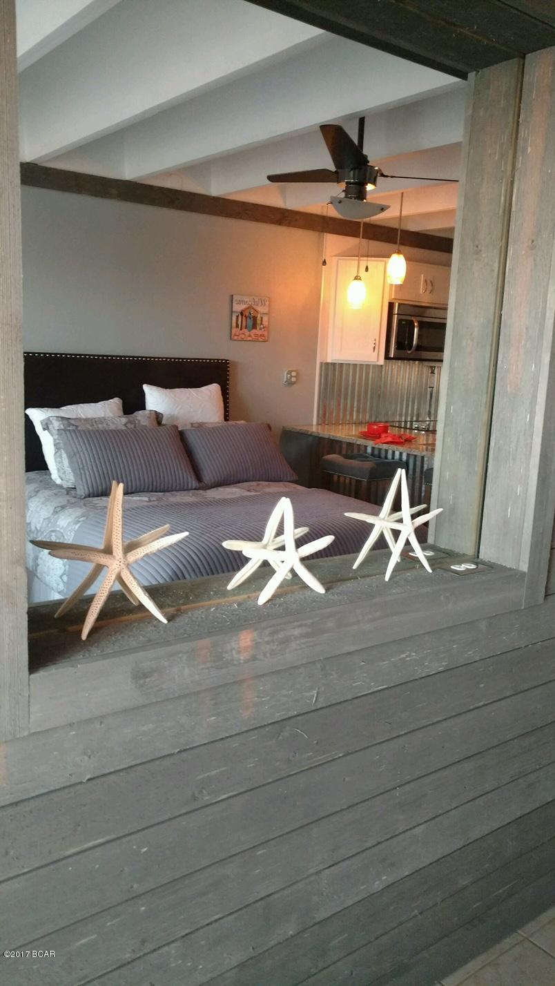 Fontainebleau Terrace - Residential