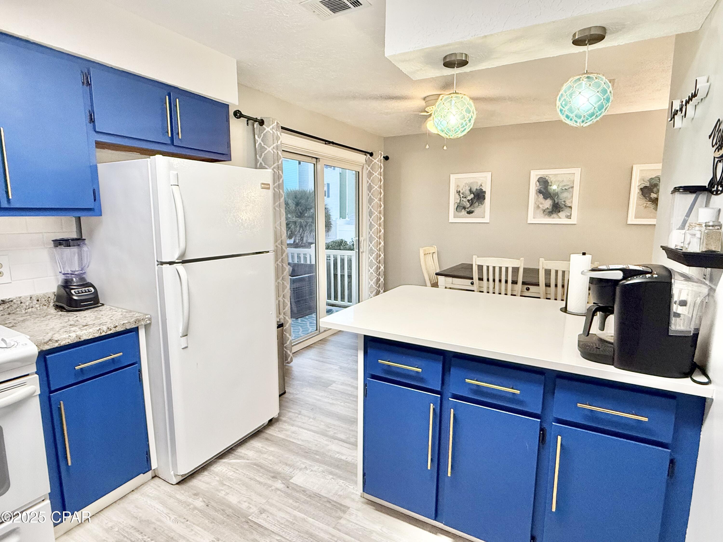 Holiday Beach Unit 14 - Residential