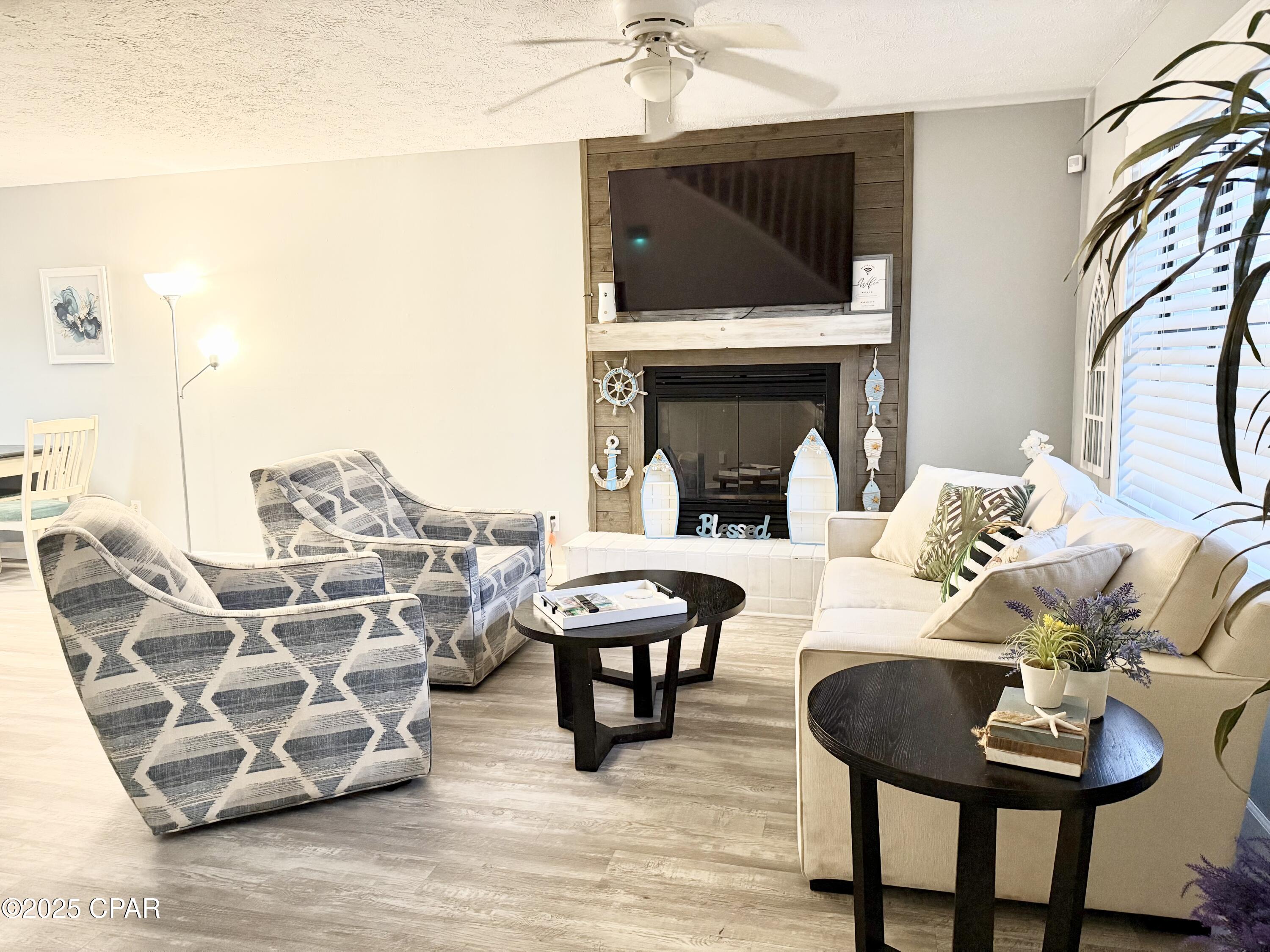 Holiday Beach Unit 14 - Residential