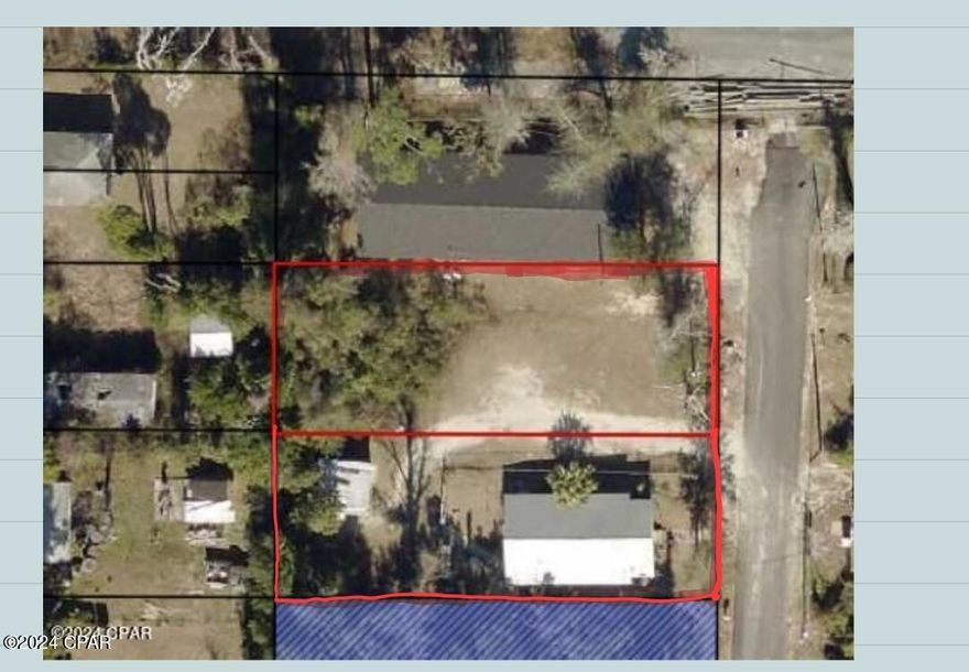 Investor Special!  Block home with established rental income of $240 a week which includes utilities.  Sale also includes the vacant lot next door just right for building another home.    Call your favorite Realtor for more information. Please do not disturb tenants. (All important details should be verified by the appropriate specialist.)