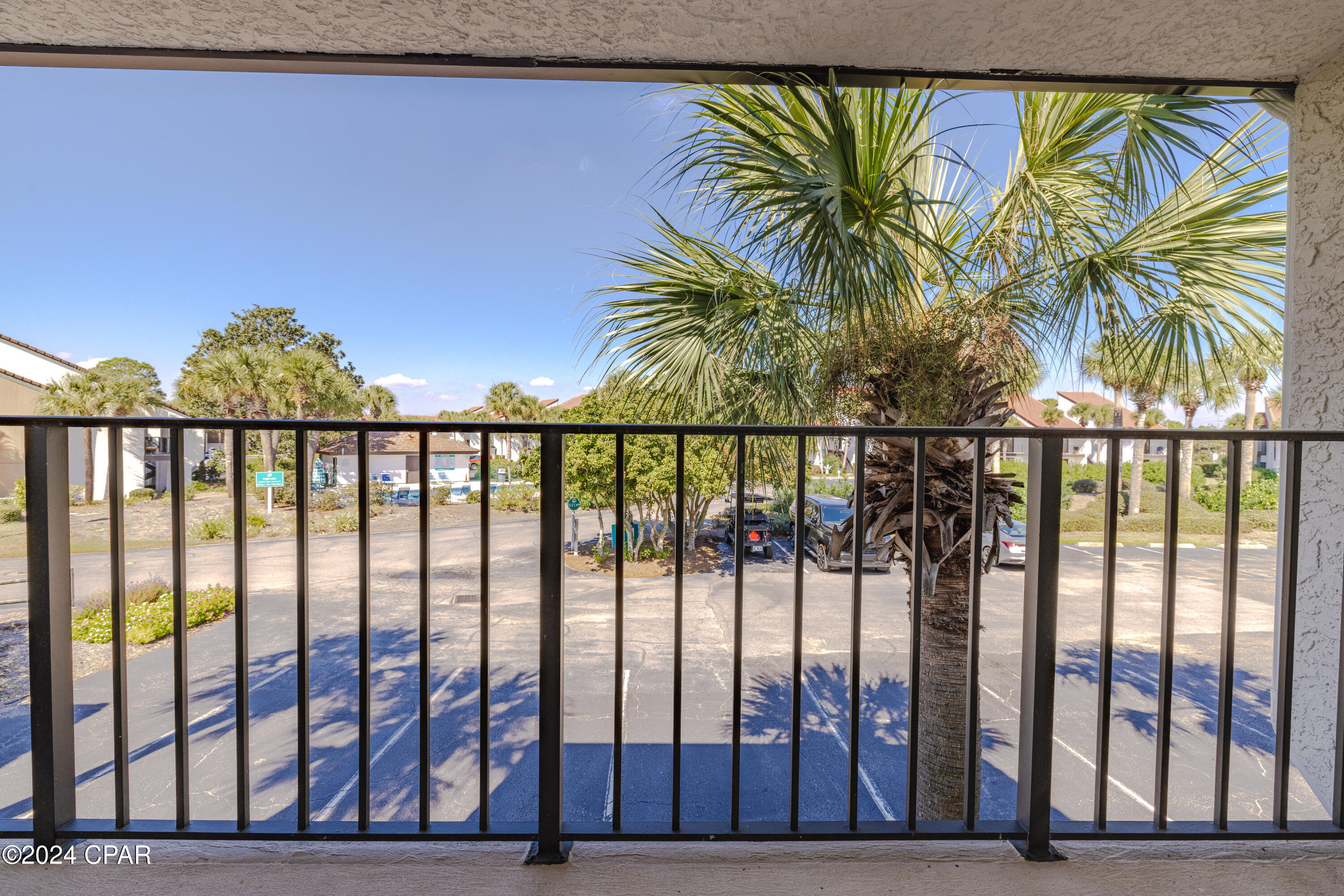 Edgewater Golf Villas 6 B - Residential