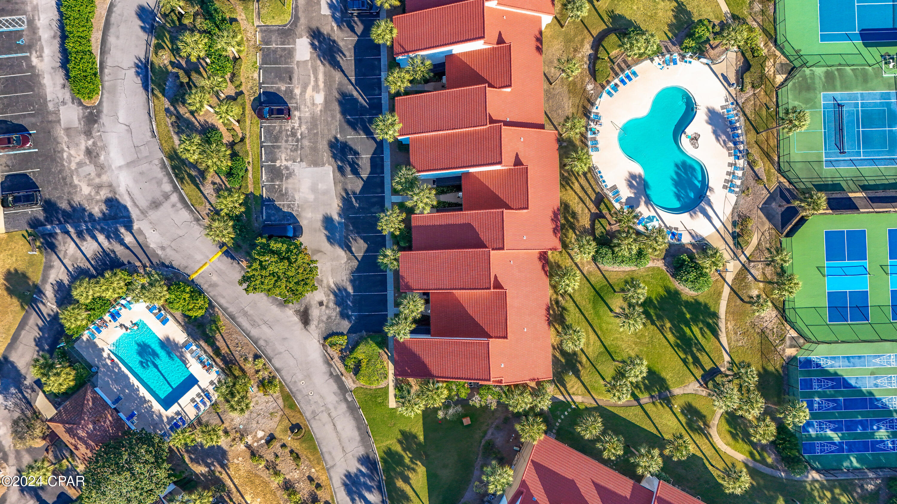 Edgewater Golf Villas 6 B - Residential