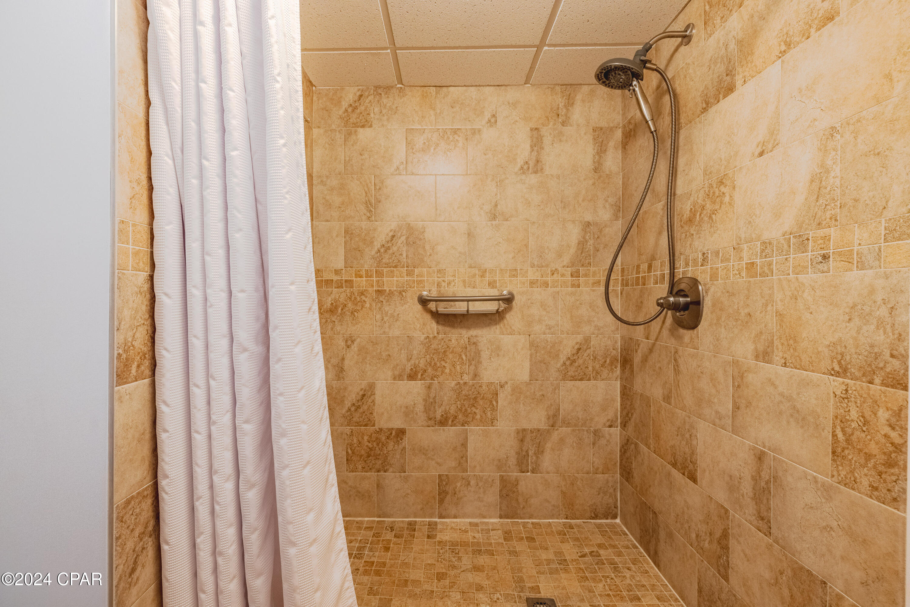 Edgewater Golf Villas 6 B - Residential