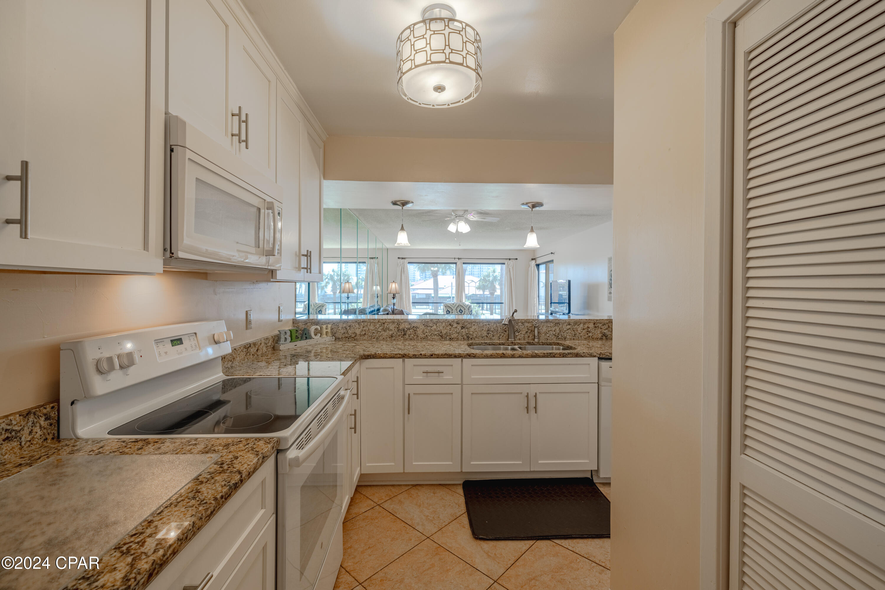 Edgewater Golf Villas 6 B - Residential