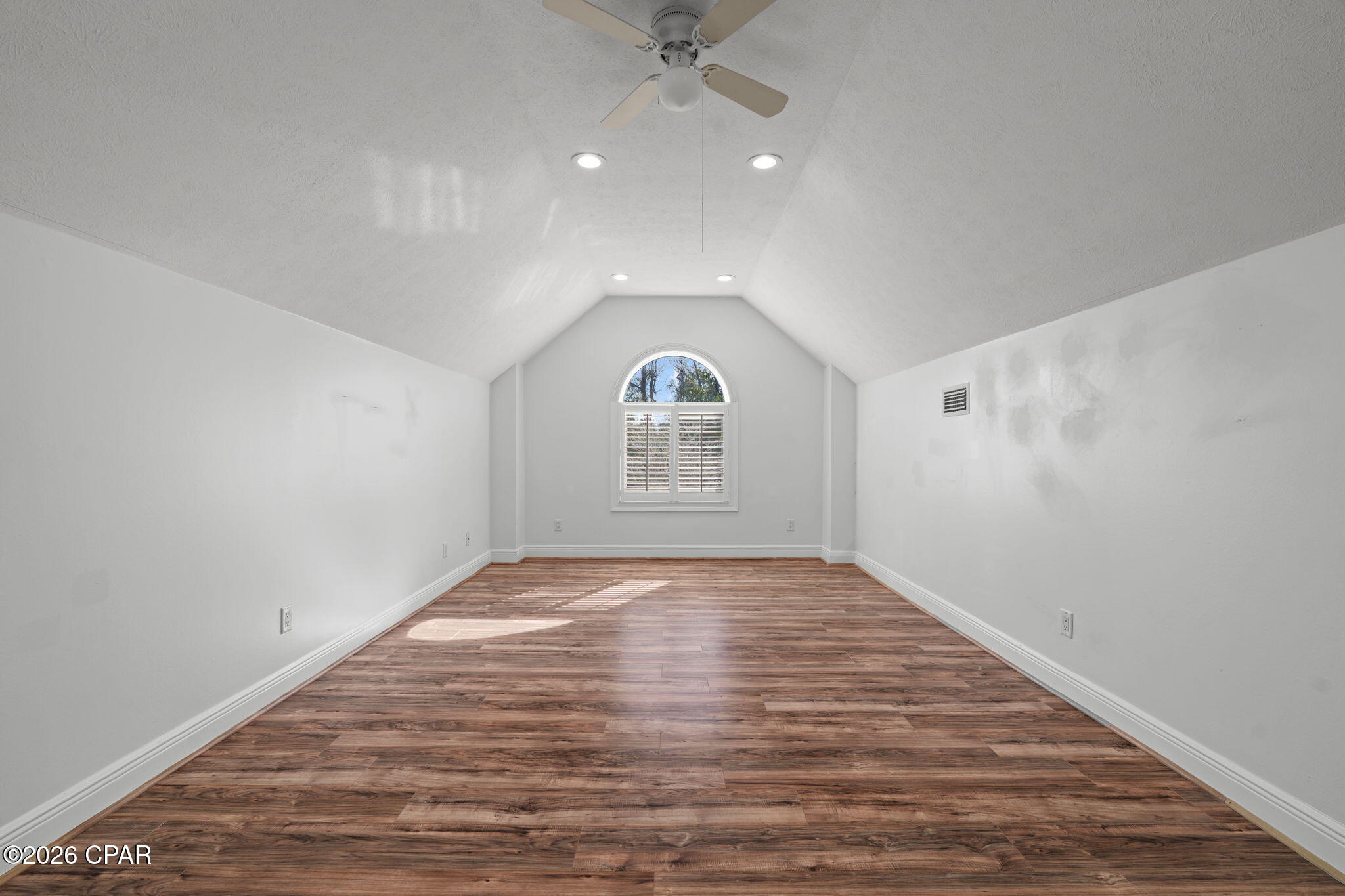 Deer Point Cove - Residential