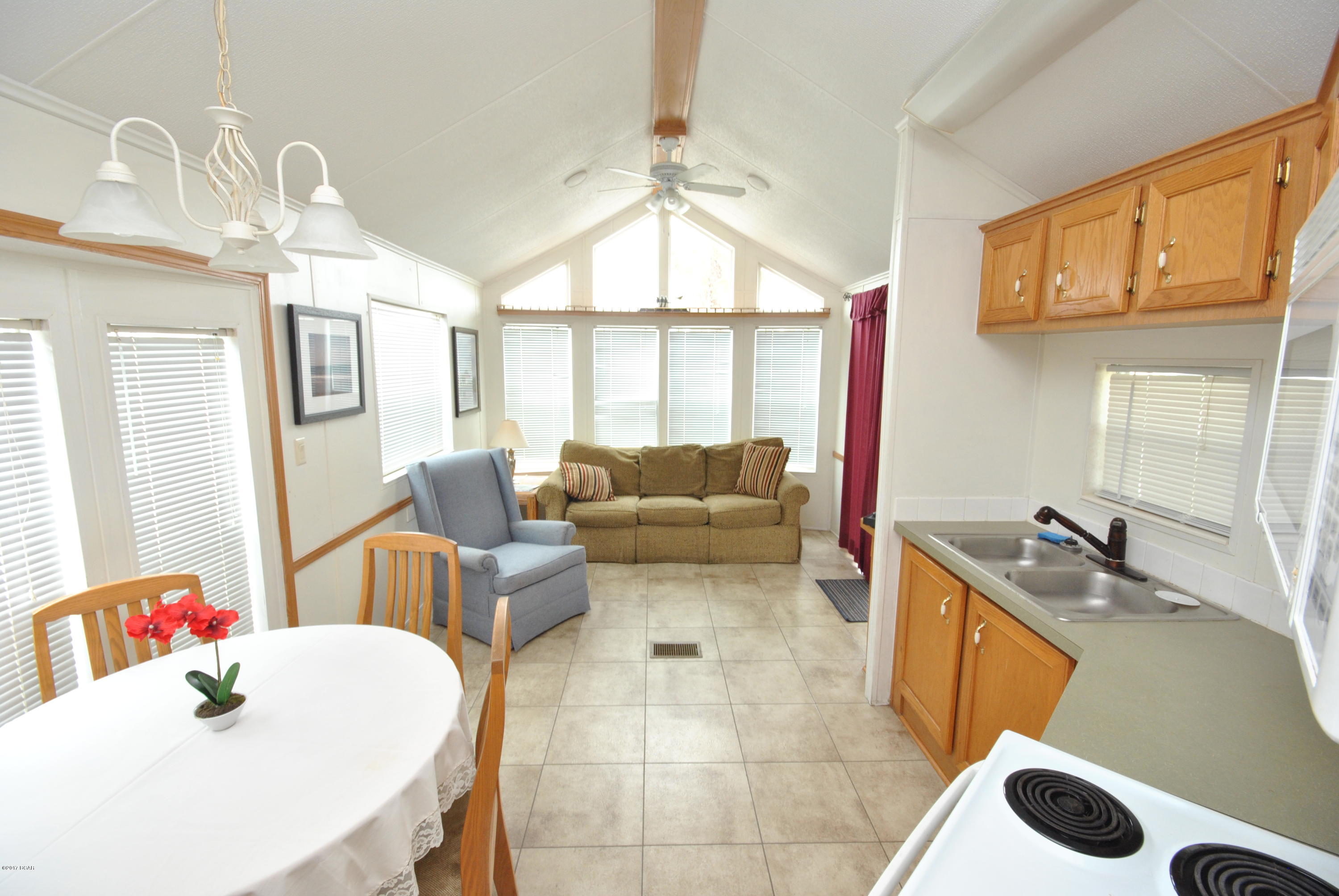 Emerald Pointe Resort - Residential