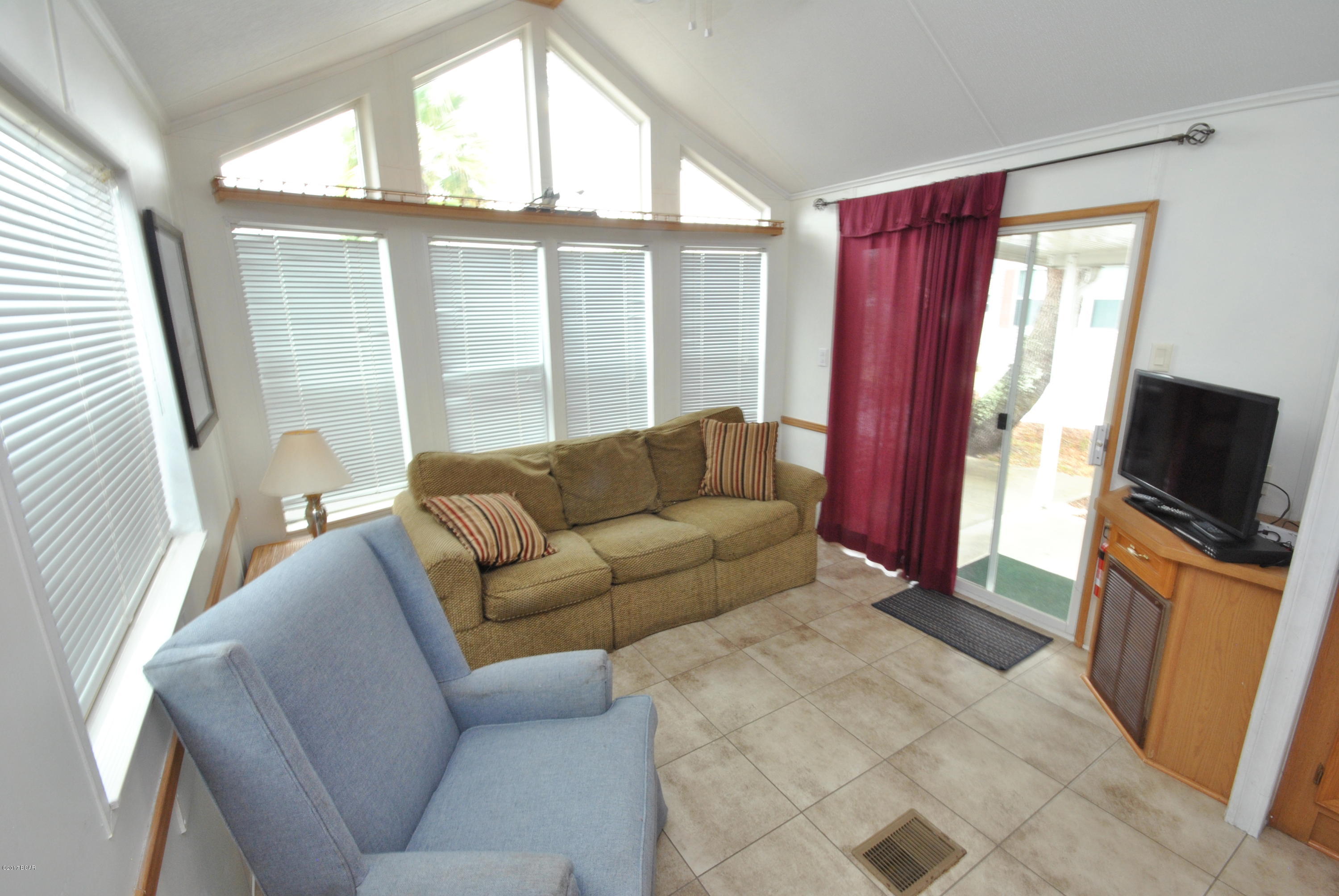 Emerald Pointe Resort - Residential