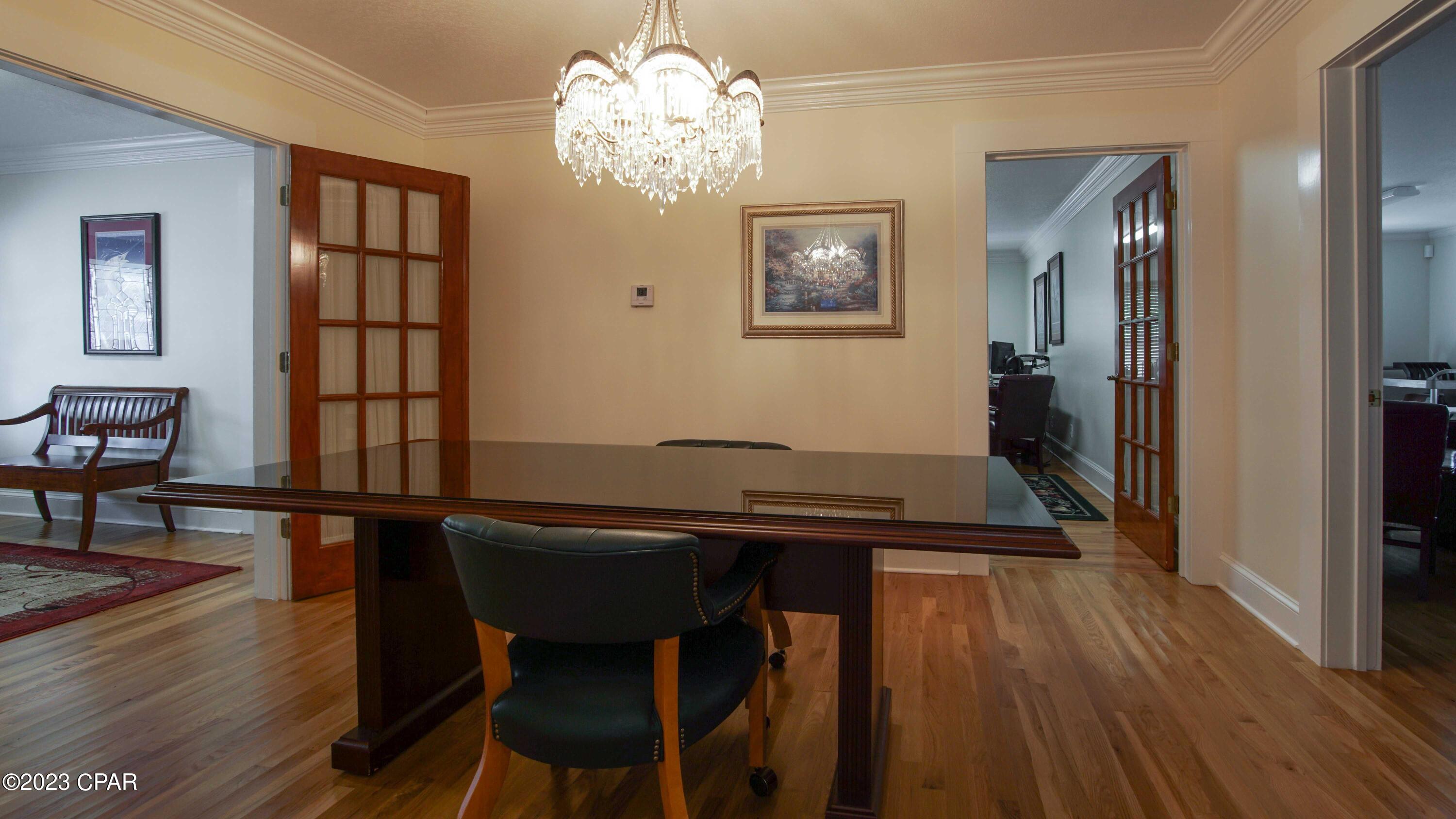 [No Recorded Subdiv] - Commercial Sale