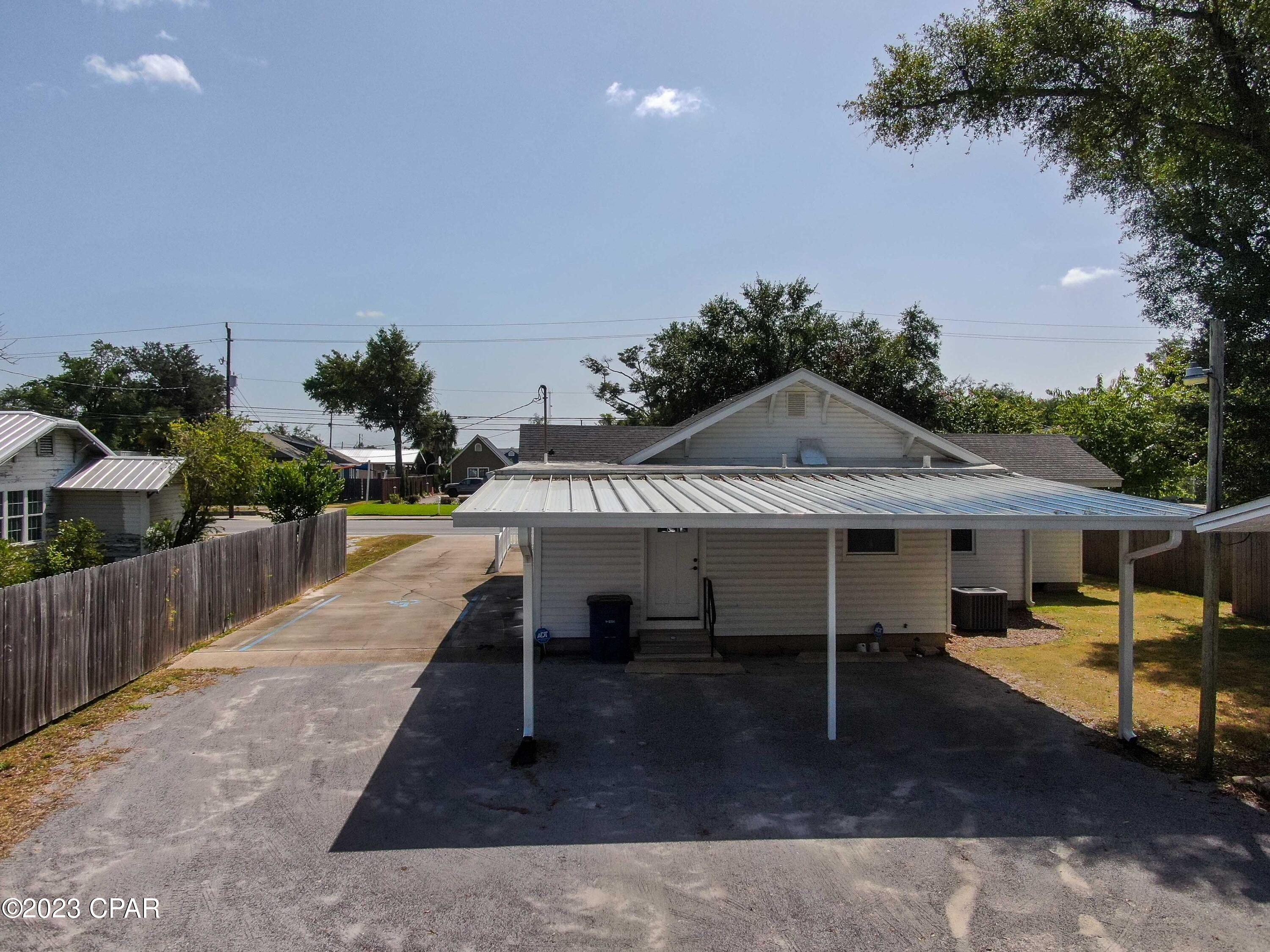 [No Recorded Subdiv] - Commercial Sale