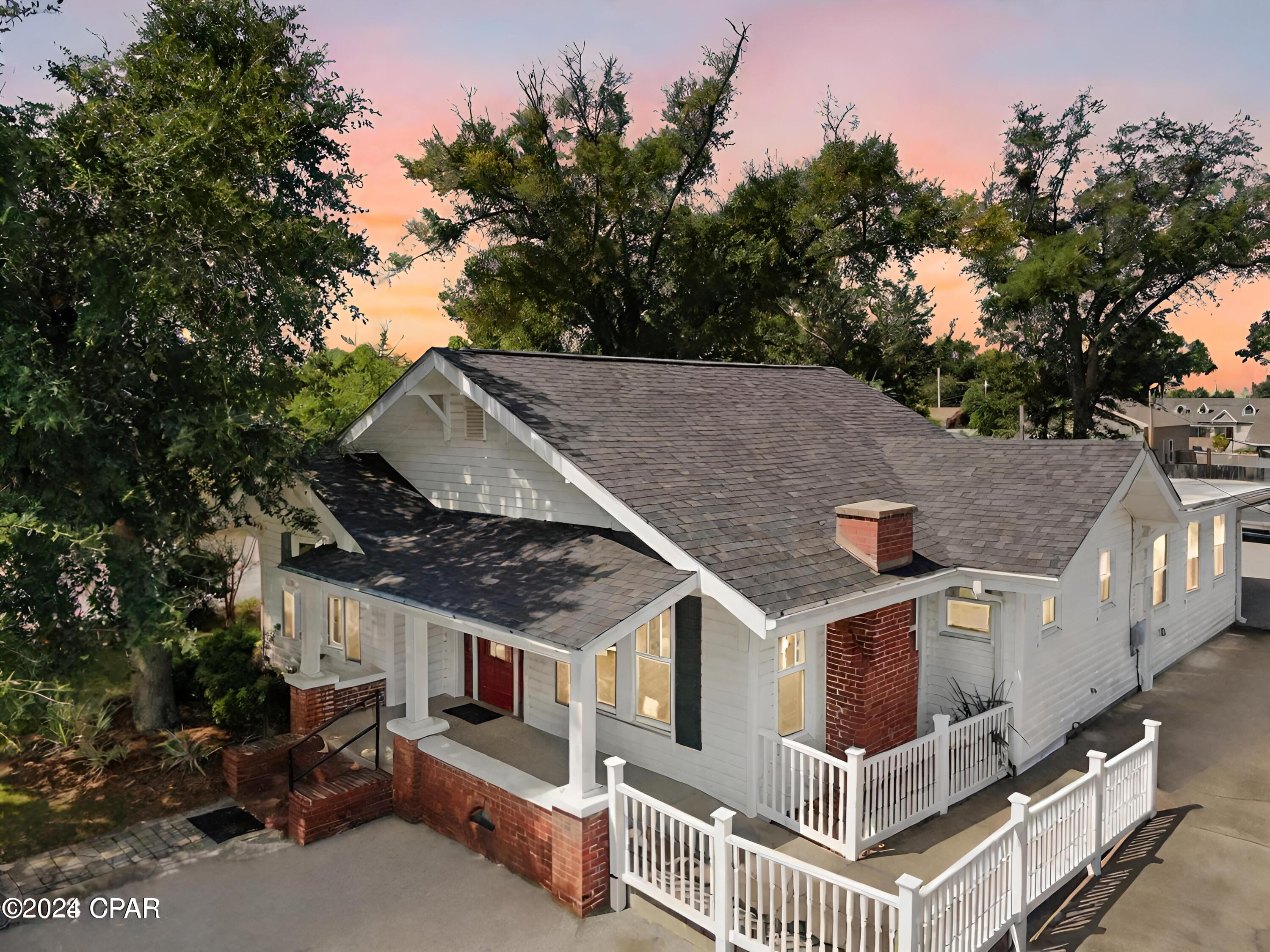 [No Recorded Subdiv] - Commercial Sale