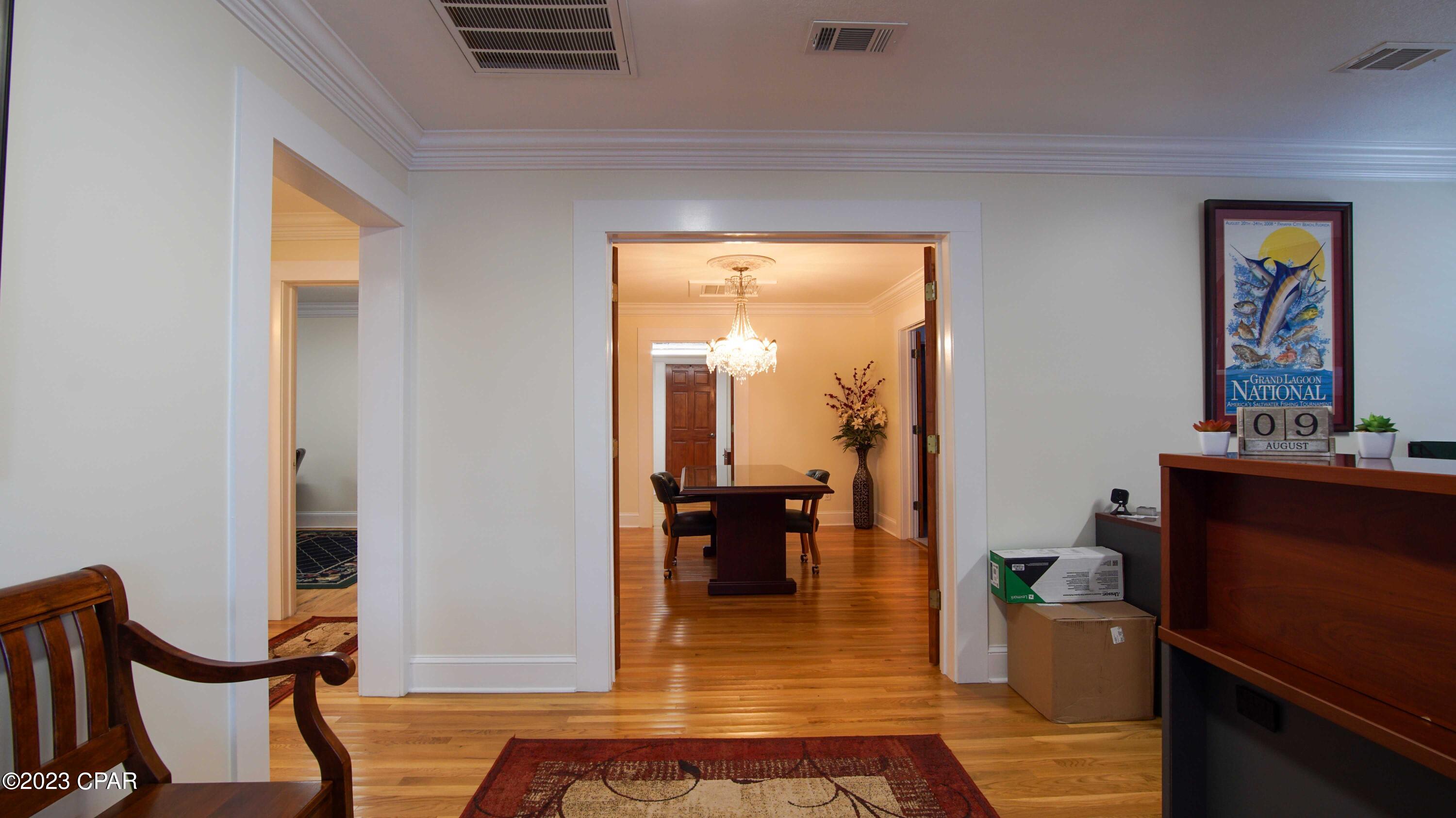 [No Recorded Subdiv] - Commercial Sale