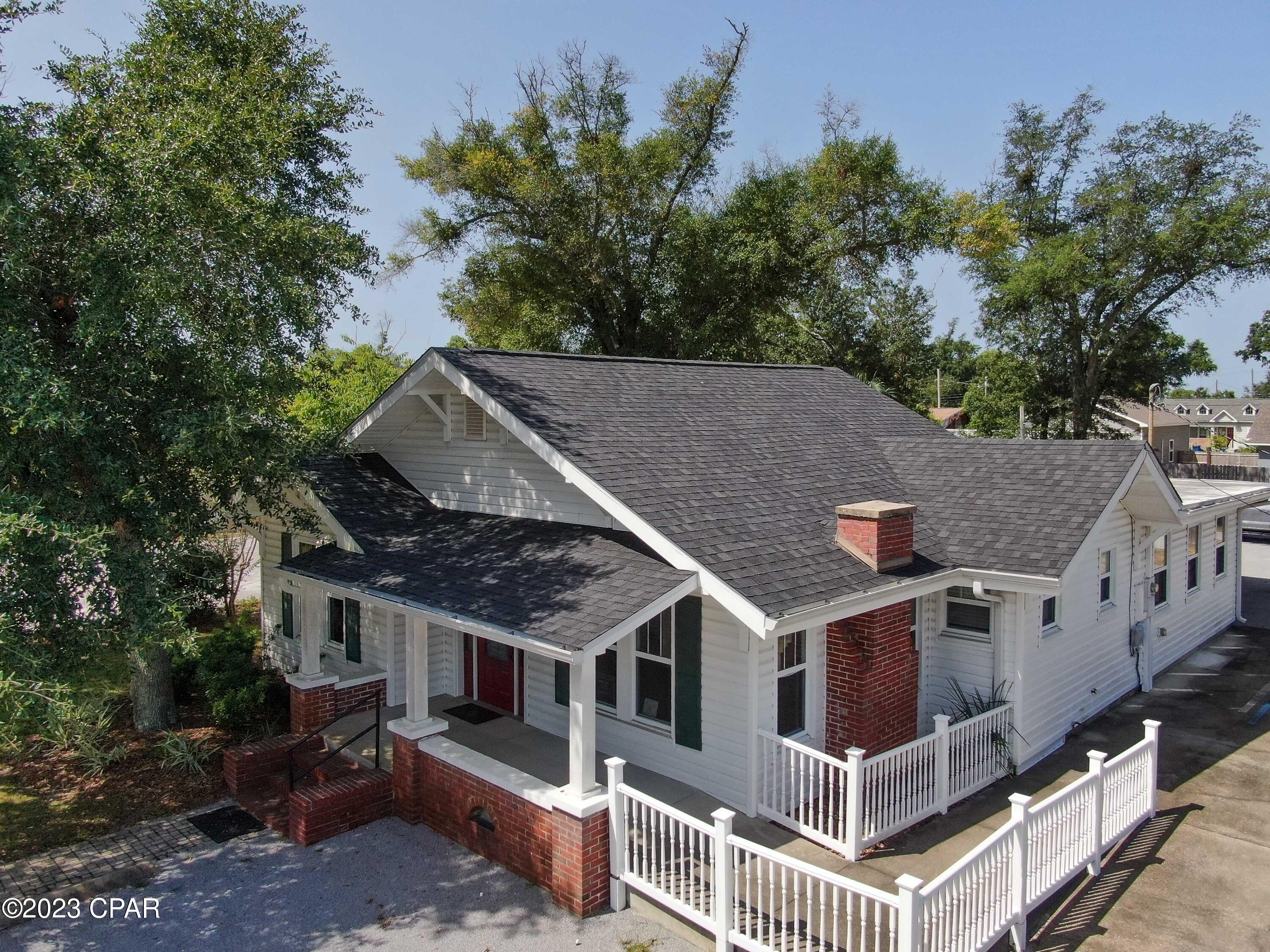 [No Recorded Subdiv] - Commercial Sale