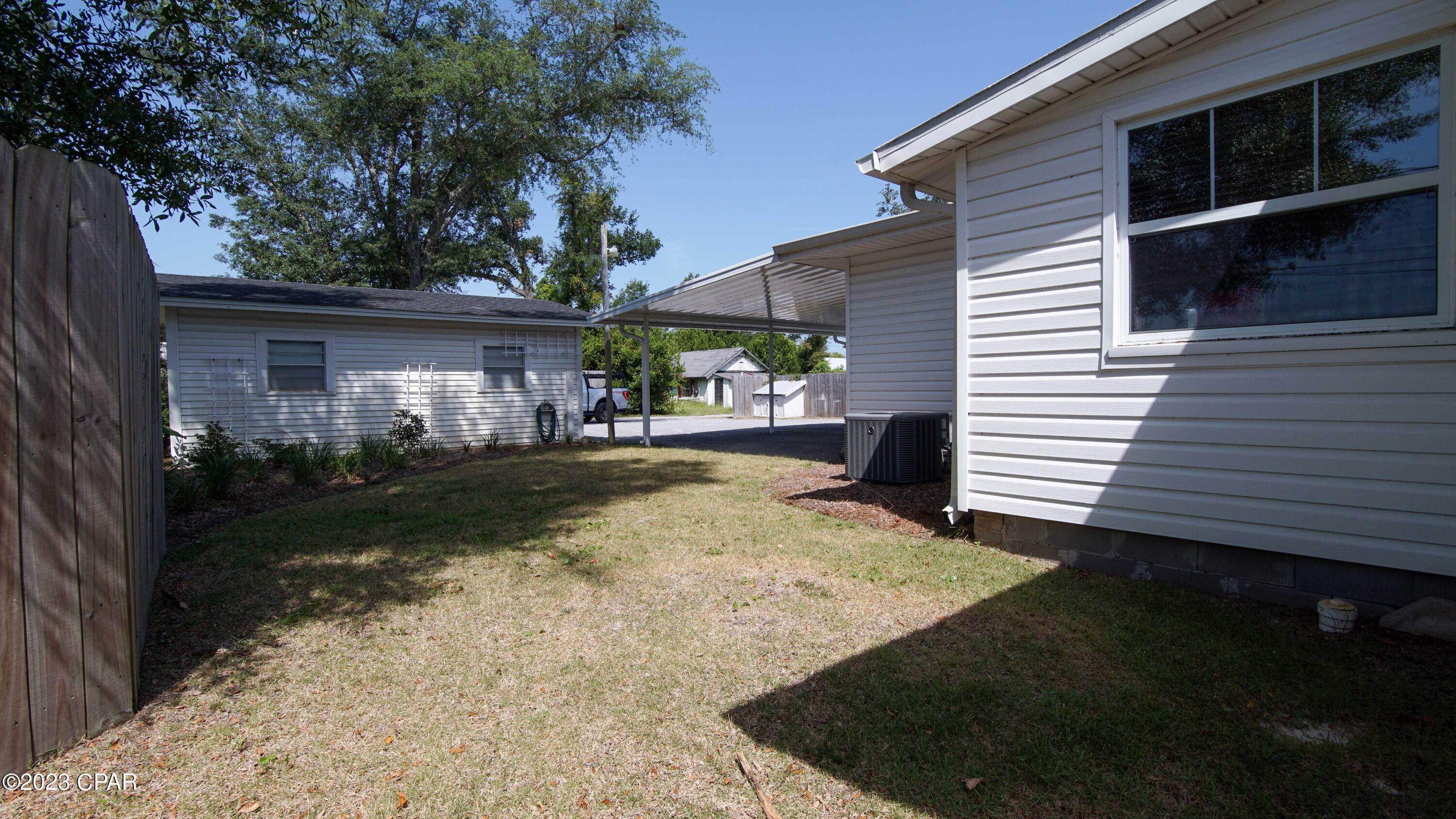 [No Recorded Subdiv] - Commercial Sale