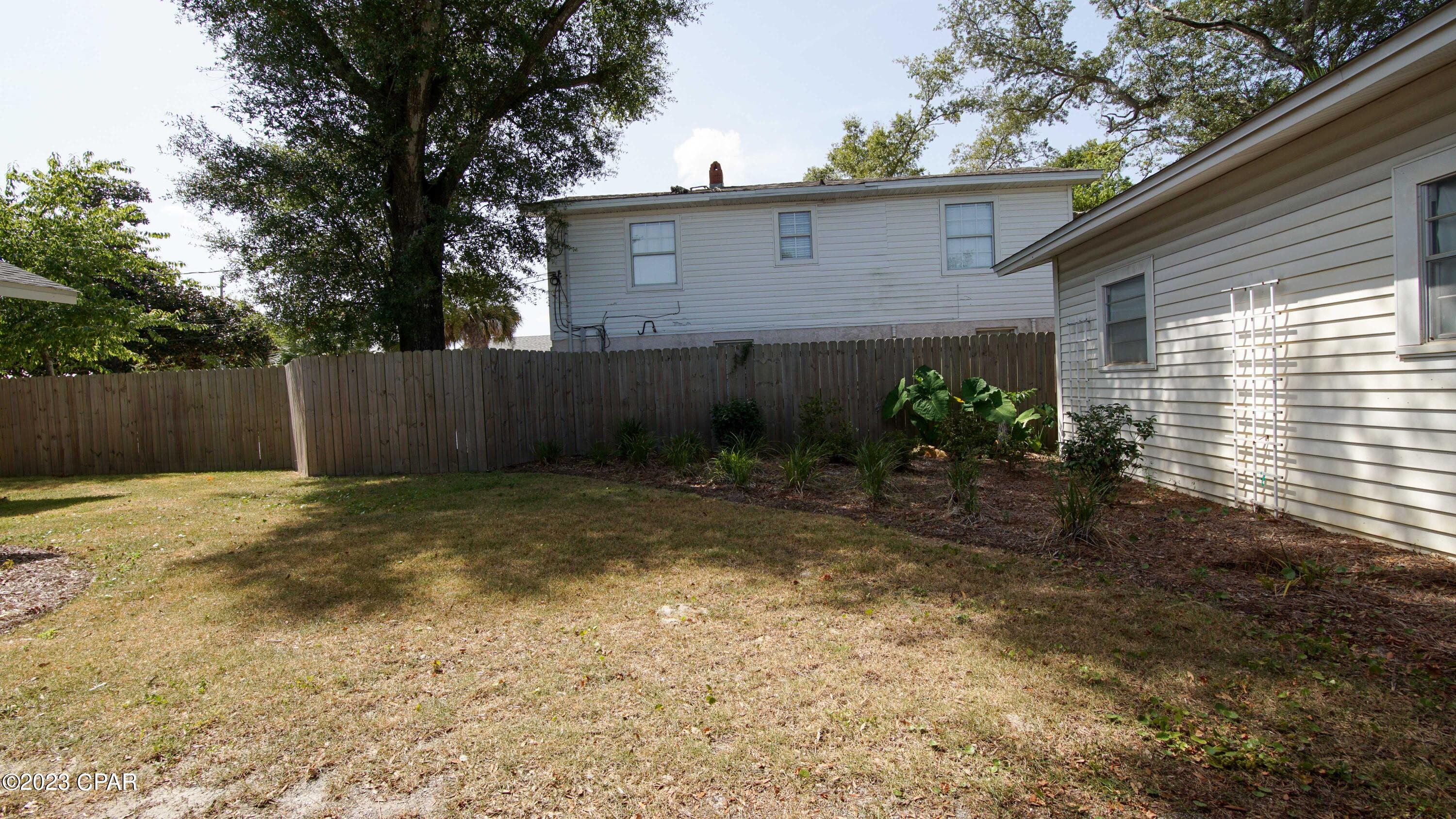 [No Recorded Subdiv] - Commercial Sale