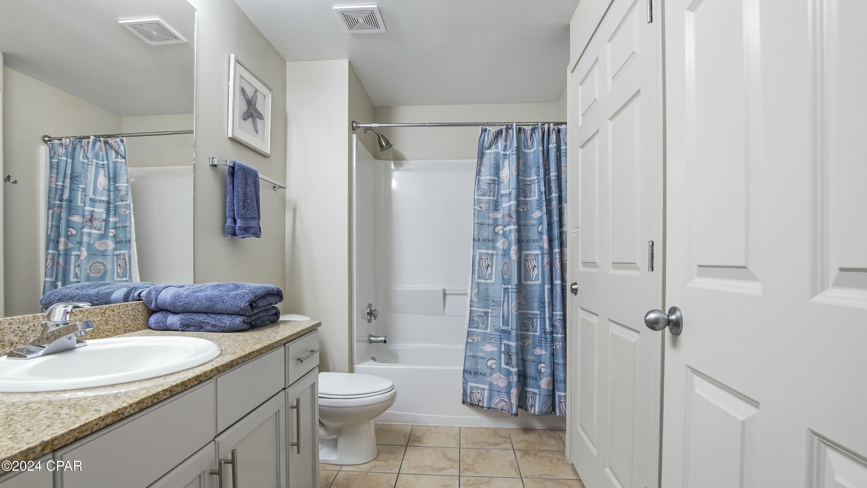 Laketown Wharf - Residential