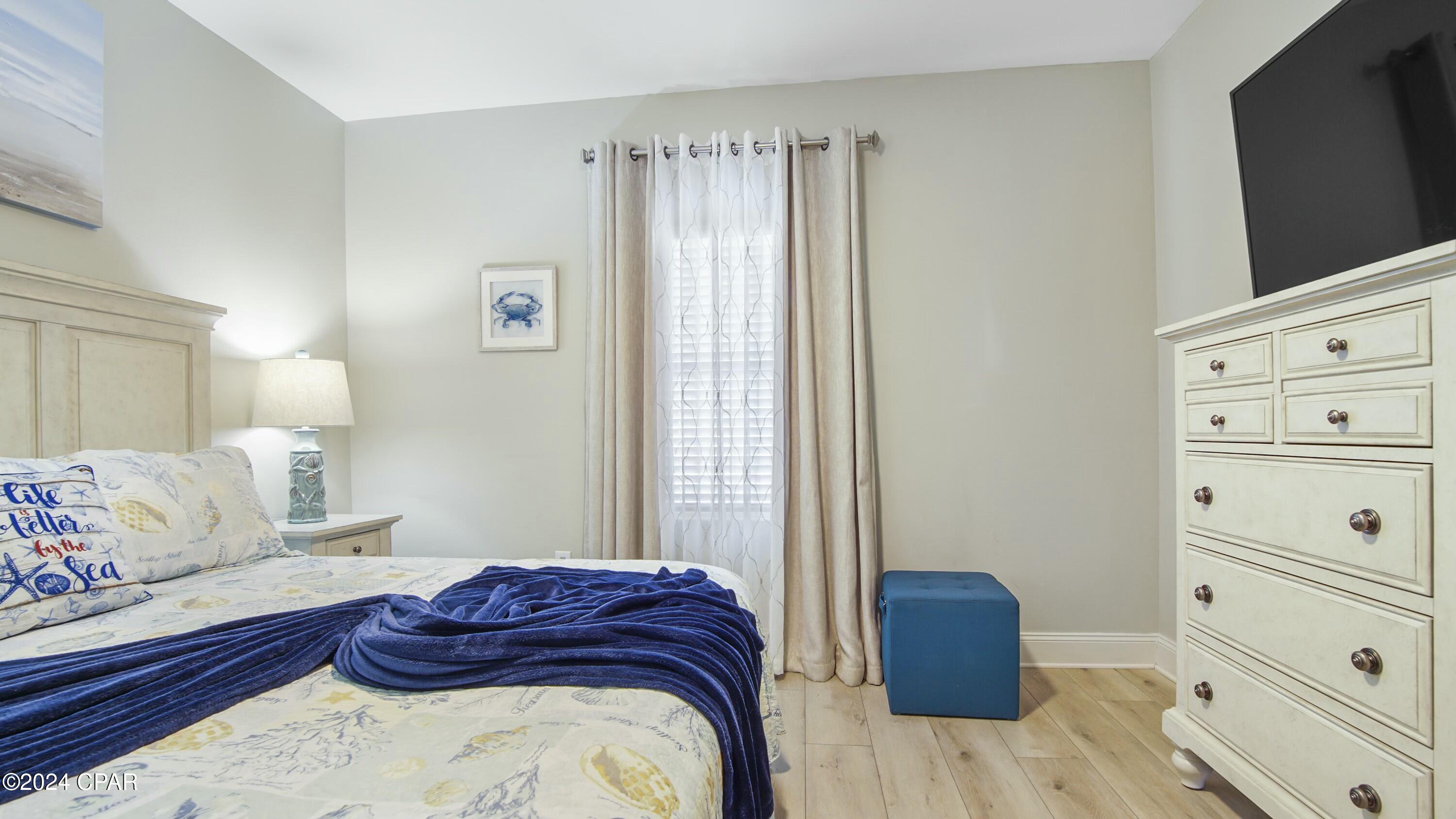 Laketown Wharf - Residential