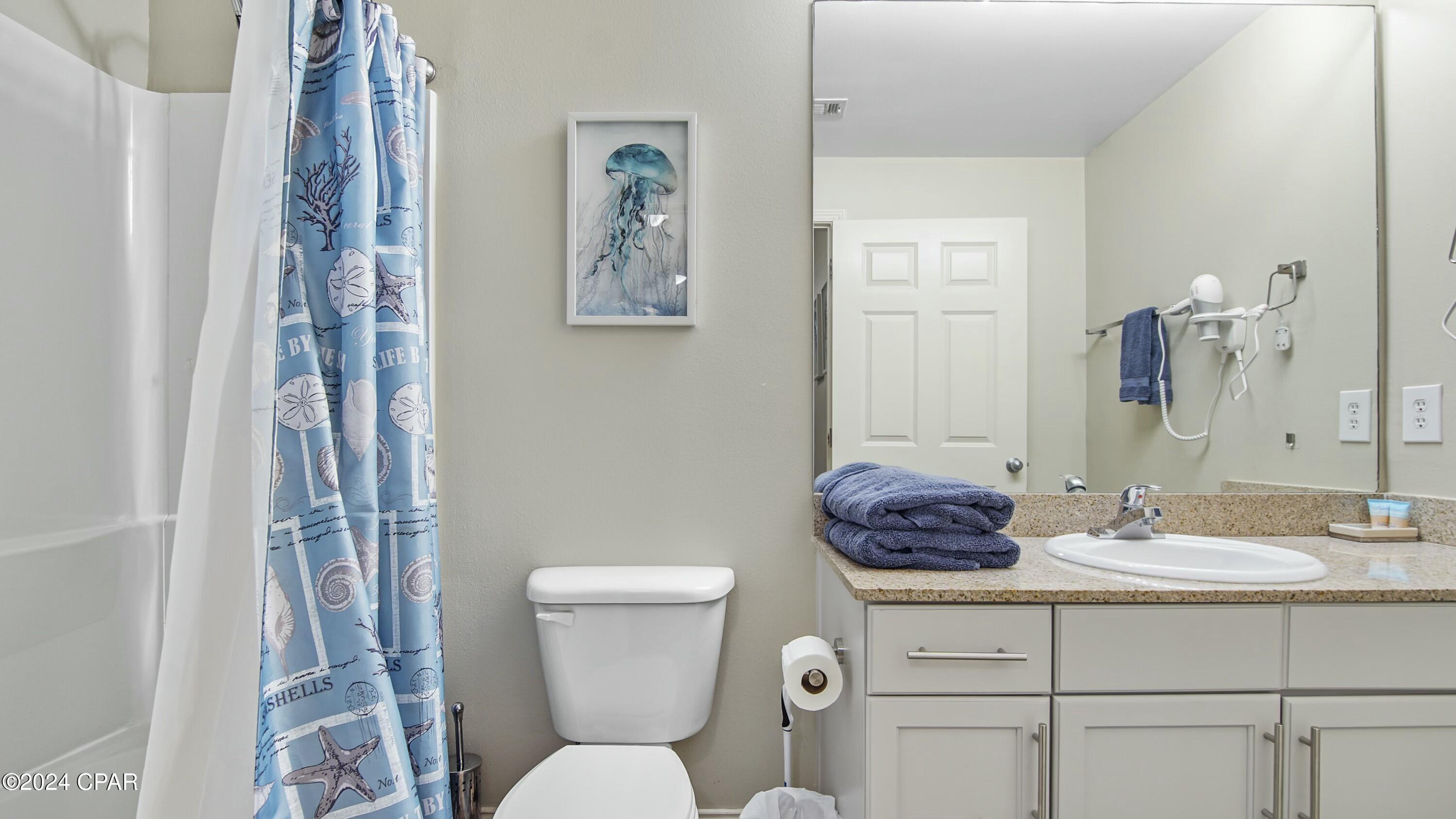 Laketown Wharf - Residential