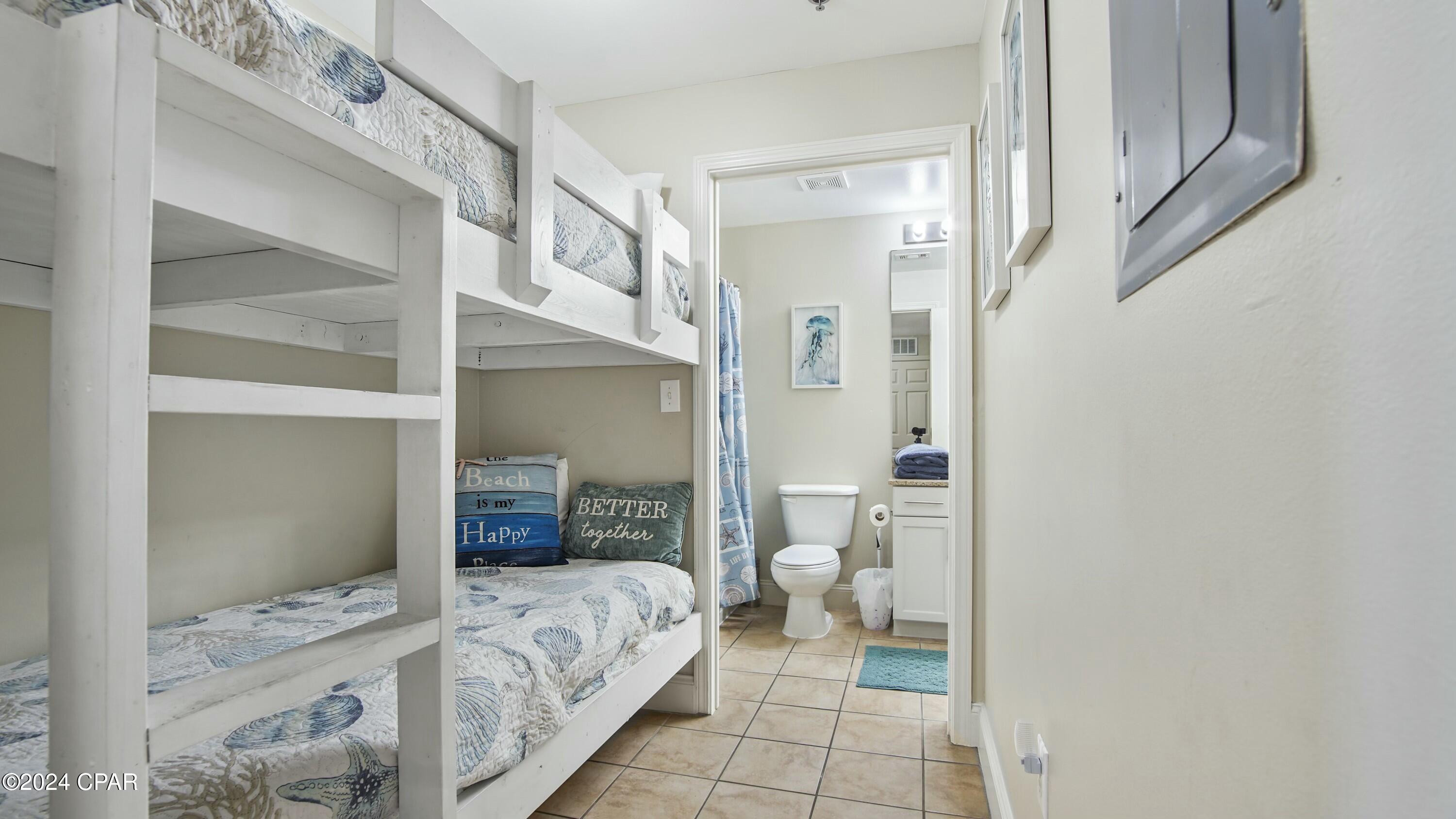 Laketown Wharf - Residential