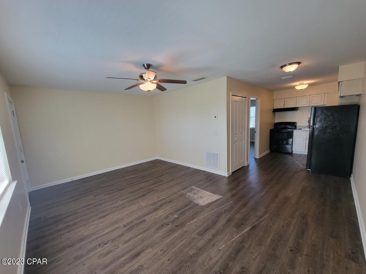 [No Recorded Subdiv] - Residential Lease