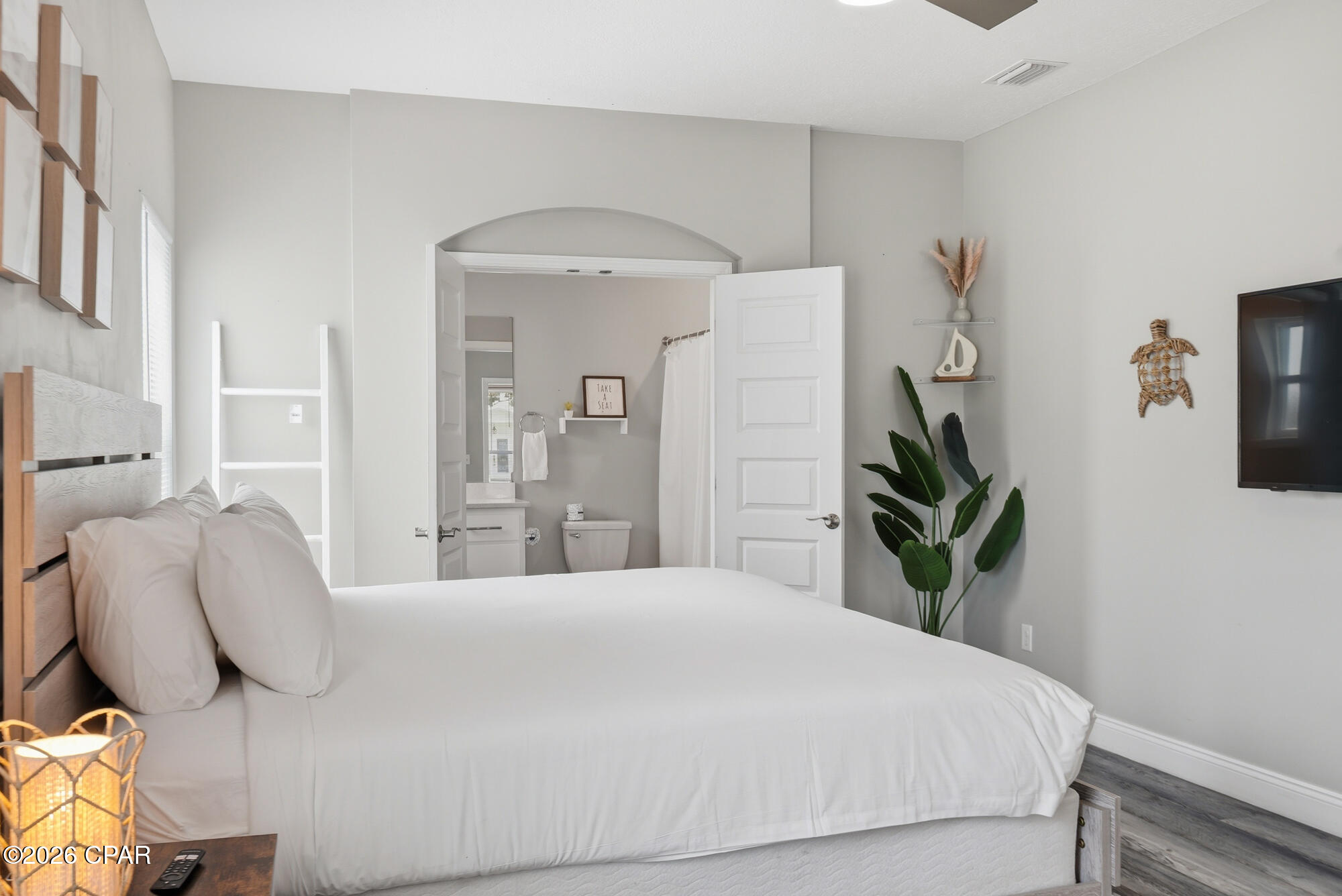 Biltmore Beach 1st Add - Residential