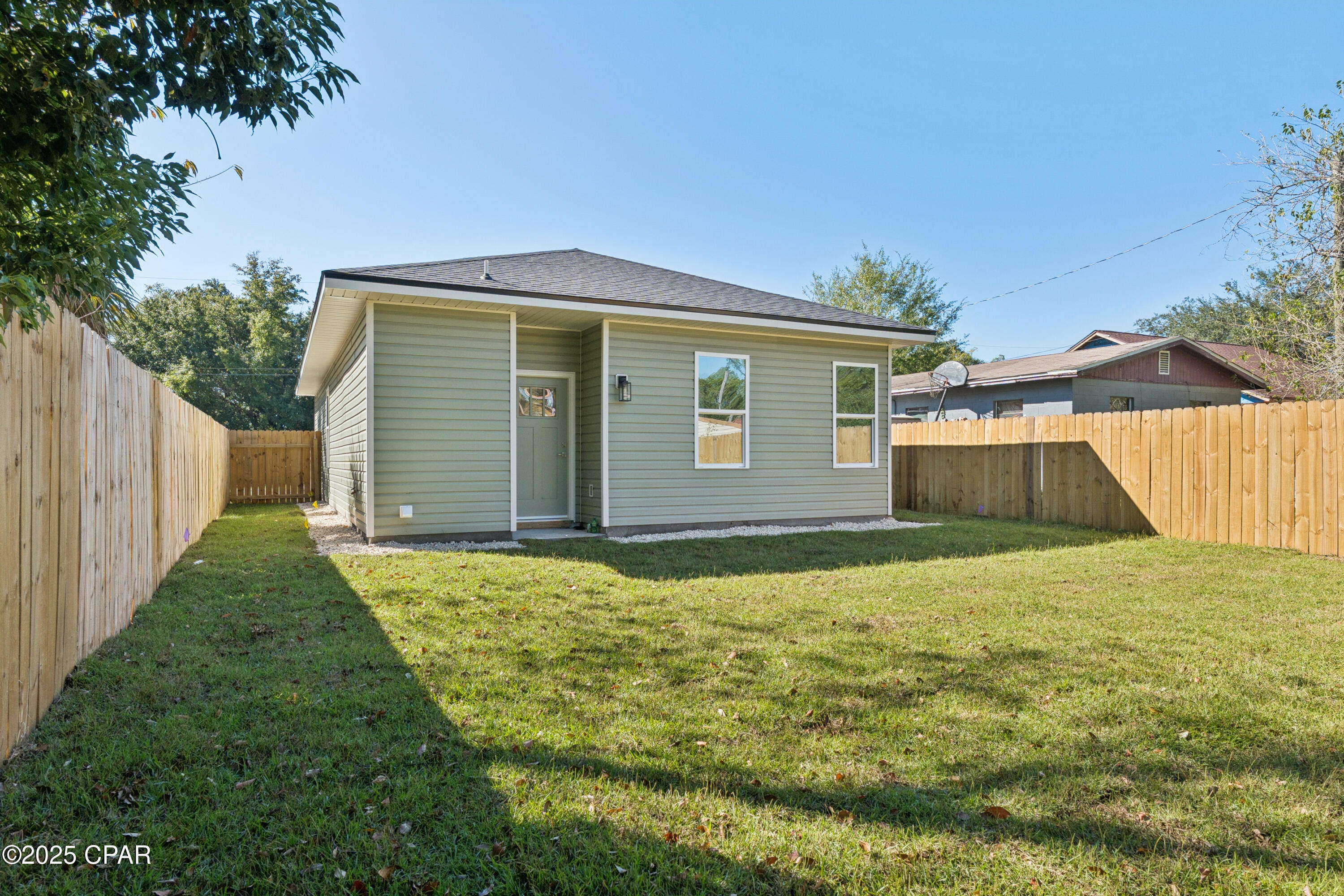 [No Recorded Subdiv] - Residential