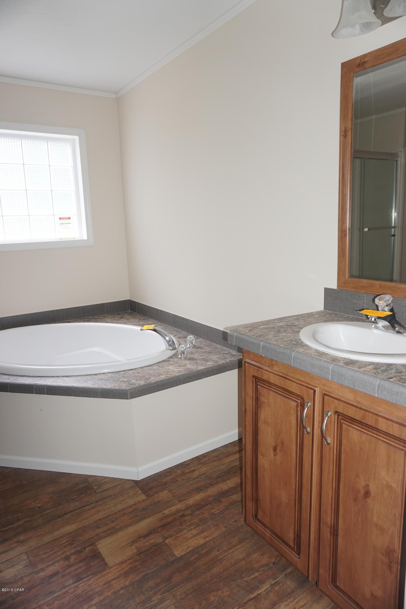 Leisure Lakes 1st Add - Residential