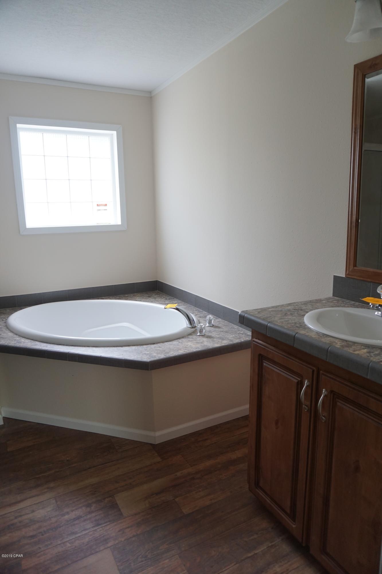 Leisure Lakes 1st Add - Residential