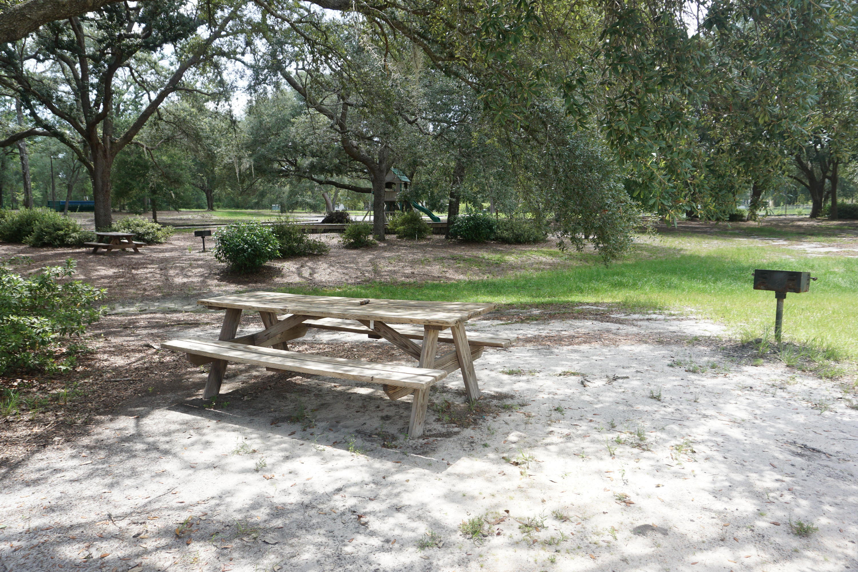 Leisure Lakes 1st Add - Residential