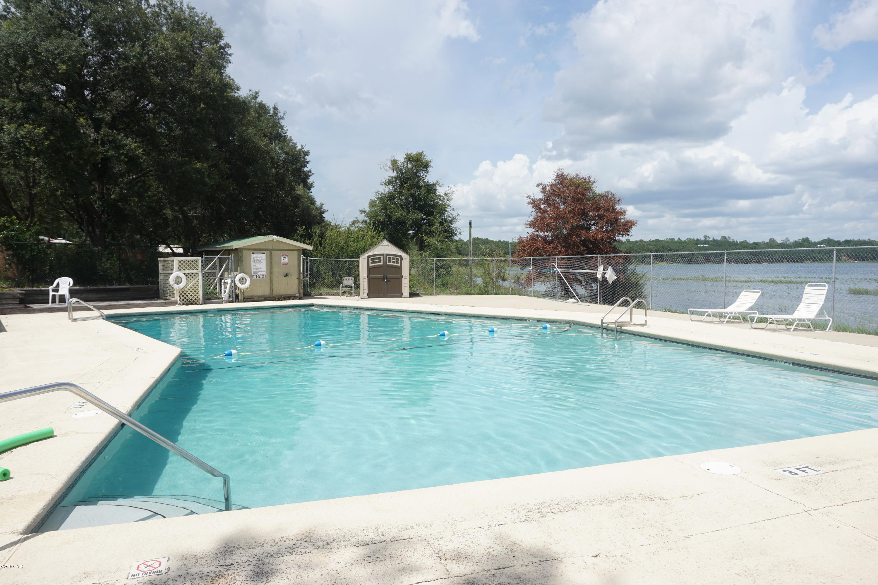 Leisure Lakes 1st Add - Residential