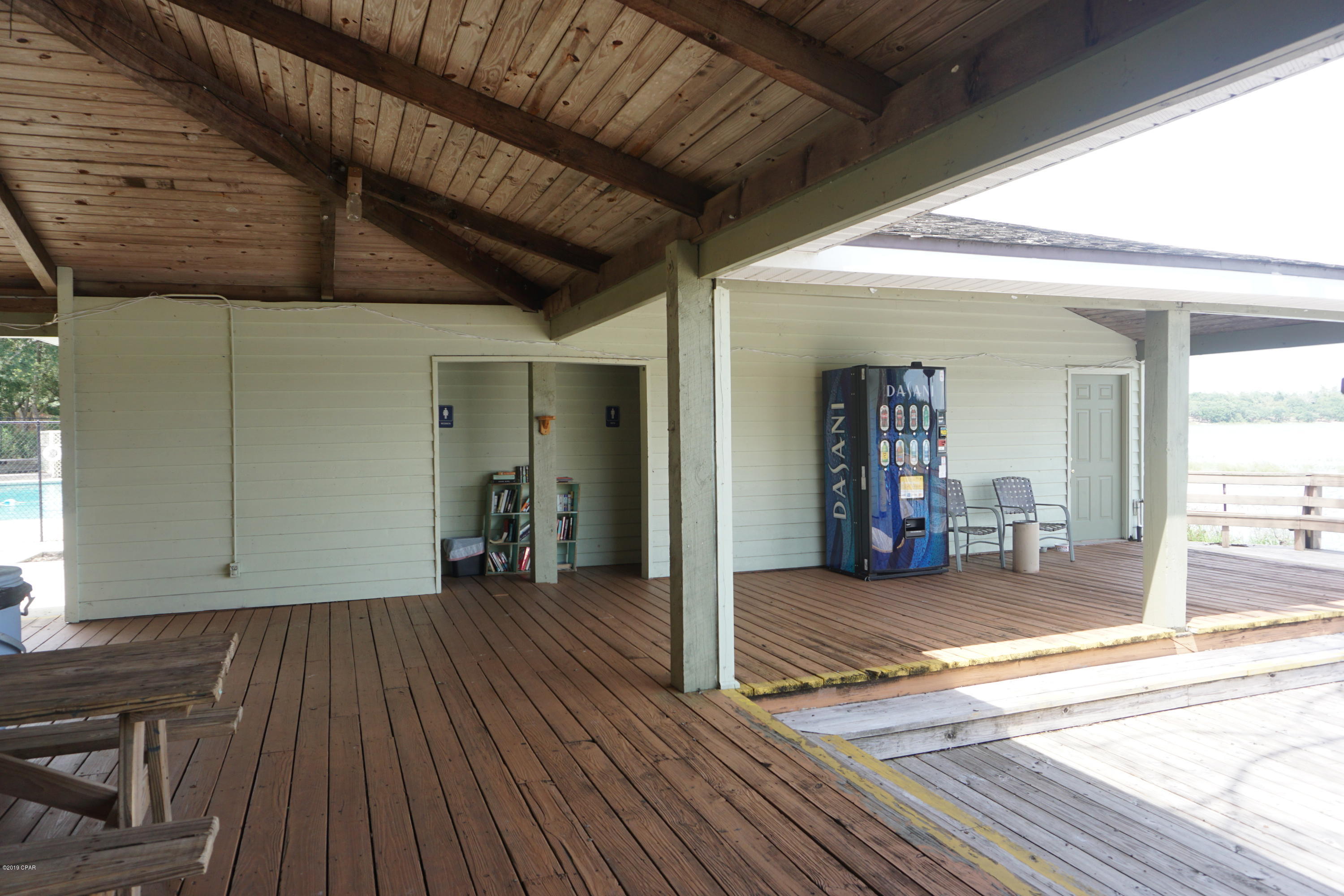 Leisure Lakes 1st Add - Residential