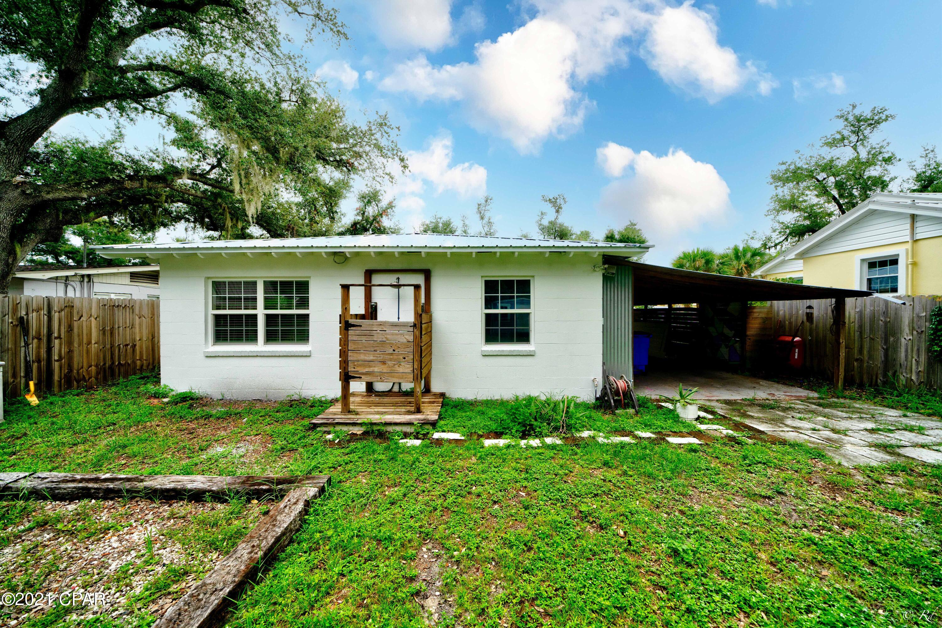 Sudduths 1st Add - Residential