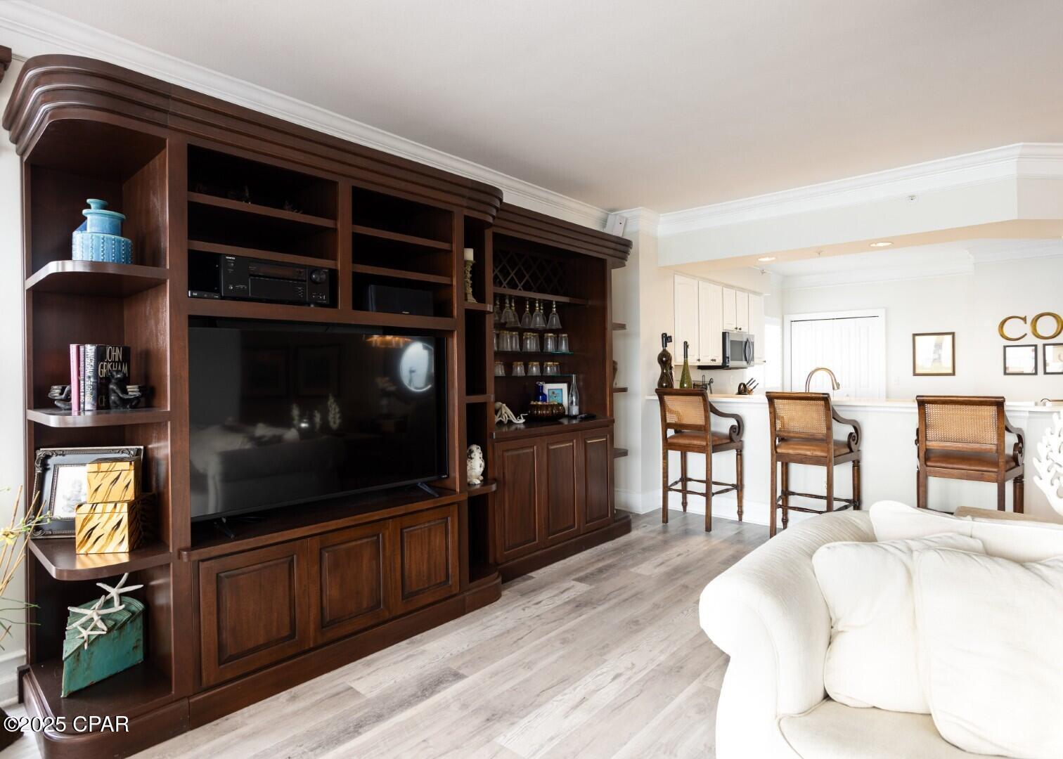 Grande Surf Club Condo - Residential