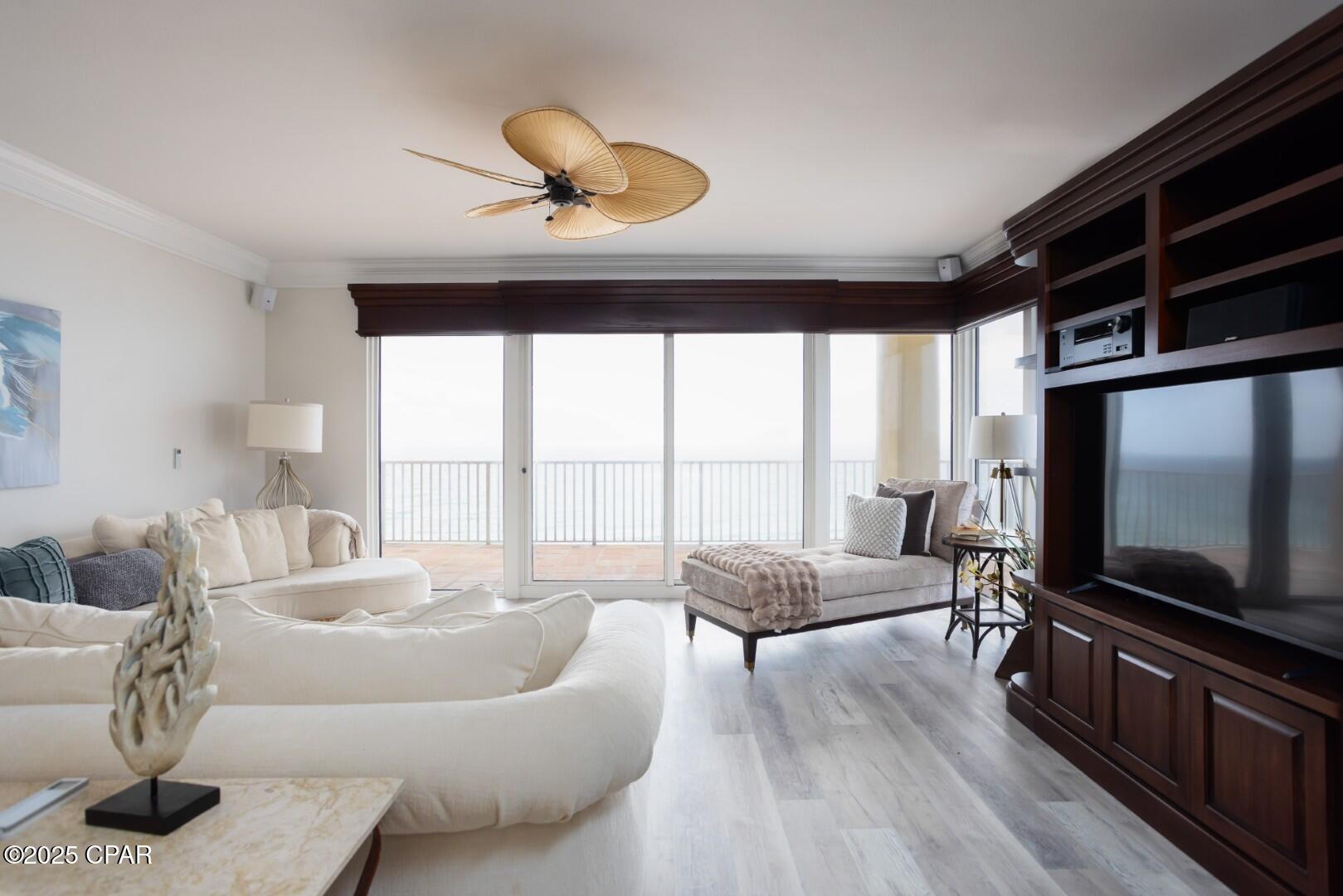 Grande Surf Club Condo - Residential