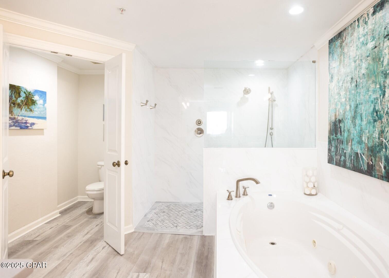 Grande Surf Club Condo - Residential