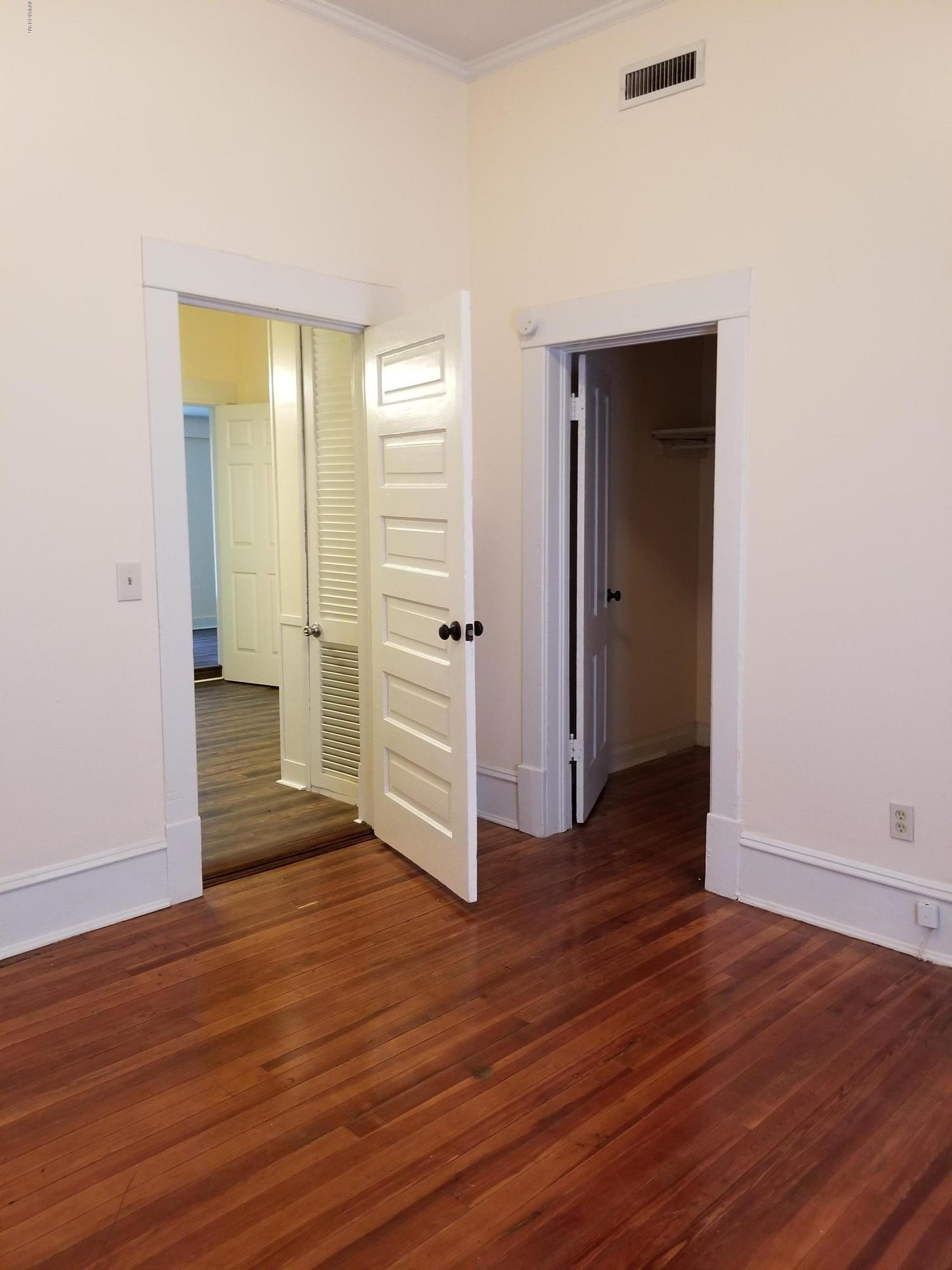 [No Recorded Subdiv] - Residential Lease