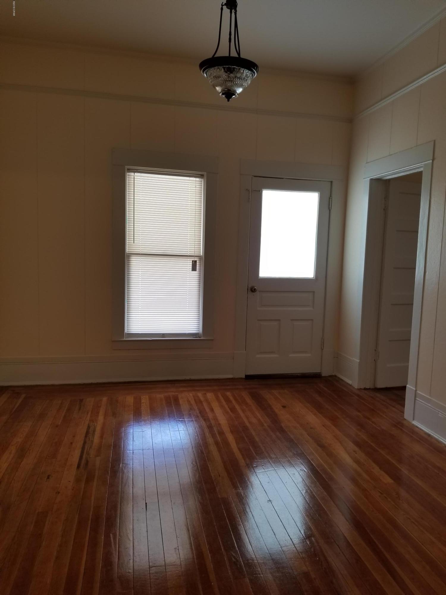 [No Recorded Subdiv] - Residential Lease