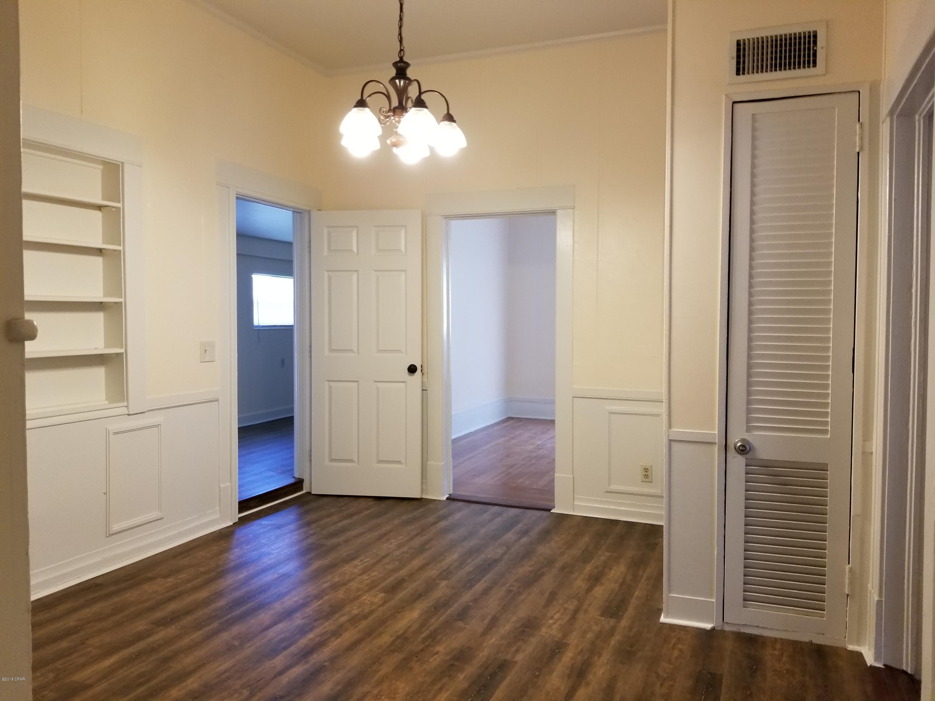 [No Recorded Subdiv] - Residential Lease